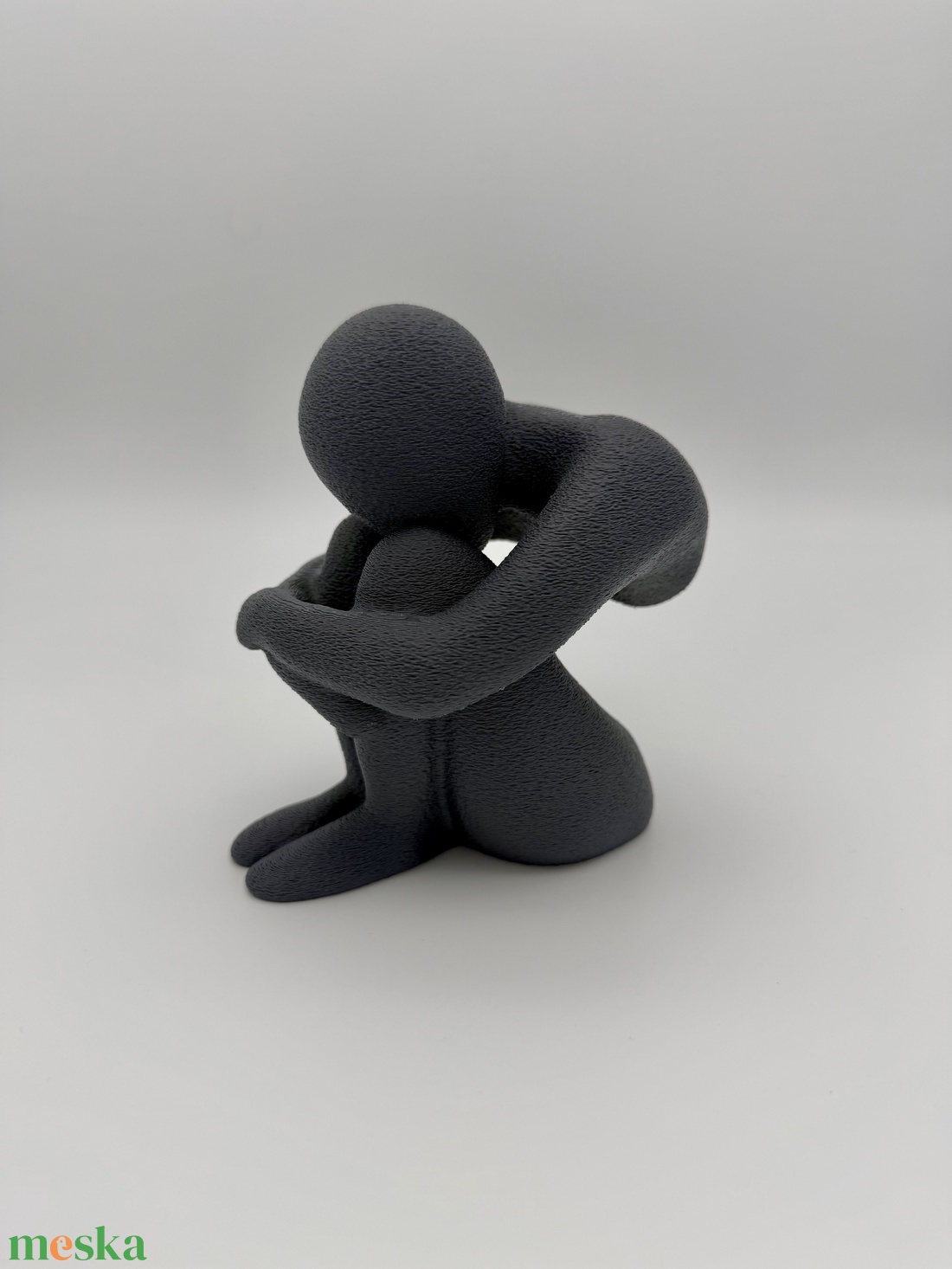 Önmagába zárkózó alak � minimalista absztrakt szobor - otthon & életmód - dekoráció - asztal és polc dekoráció - asztaldísz - Meska.hu