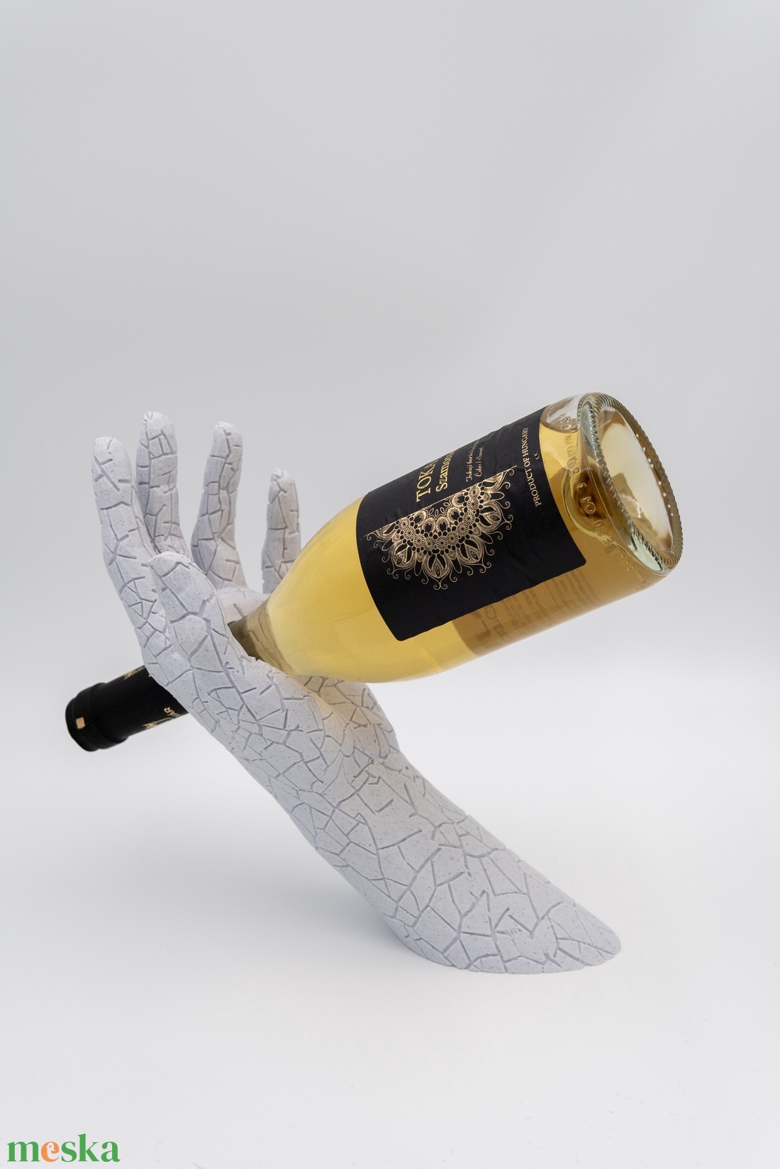 Repedezett kéz - bortartó - otthon & életmód - konyhafelszerelés, tálalás - tálalás - bortartó - Meska.hu