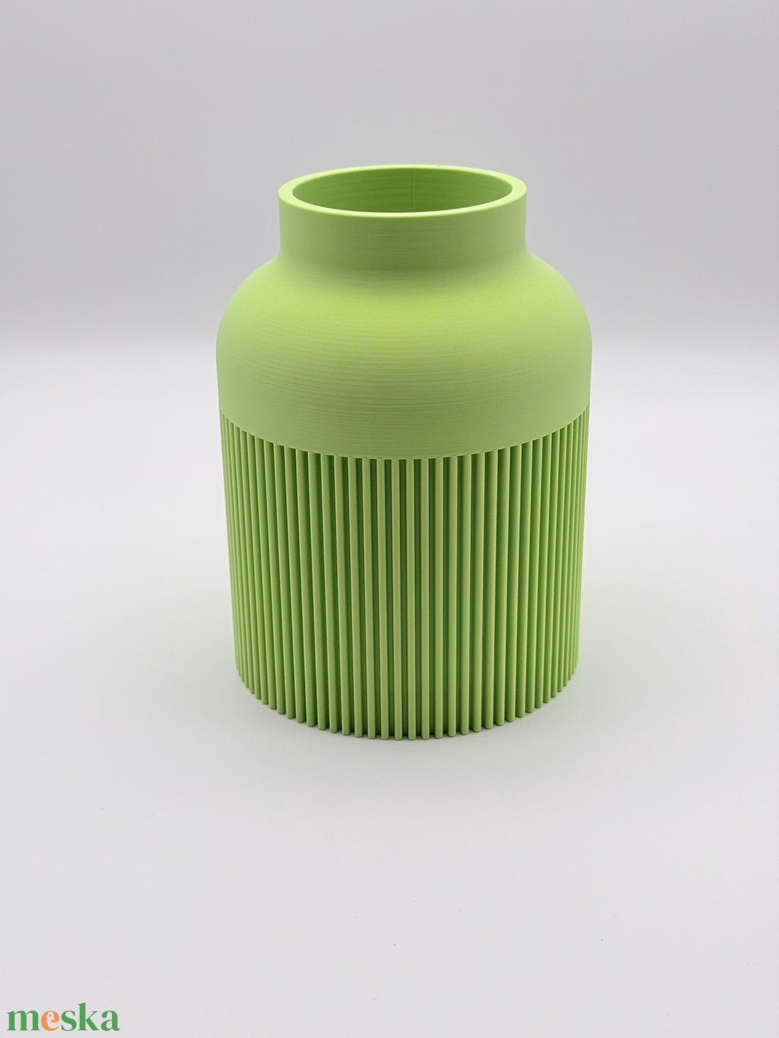 Csíkos beltéri kicsi váza  - ünnepi díszek, dekorációk - húsvéti díszek és dekorációk - húsvéti asztaldíszek - Meska.hu