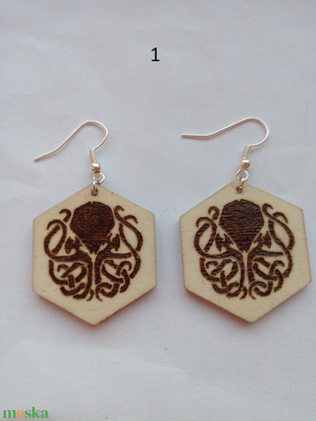 Cthulhu fülbevaló - ékszer - fülbevaló - lógó fülbevaló - Meska.hu