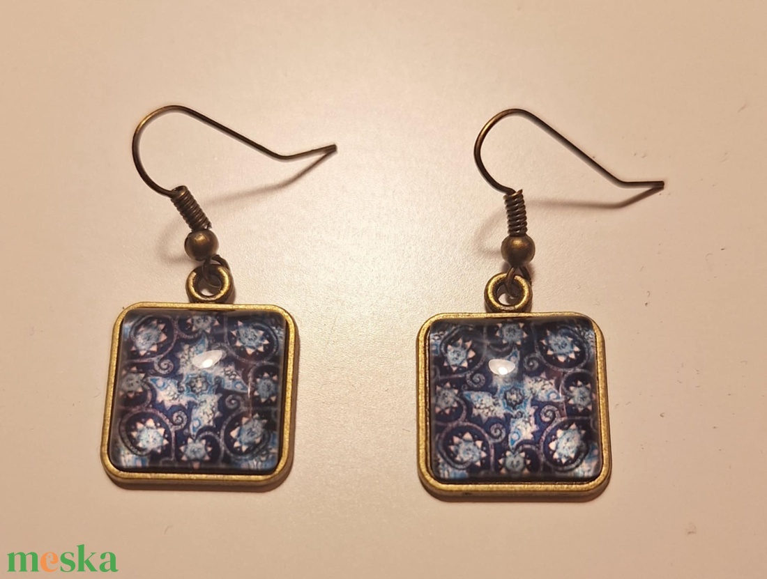 Fülbevaló - kék mintás - ékszer - fülbevaló - lógó fülbevaló - Meska.hu