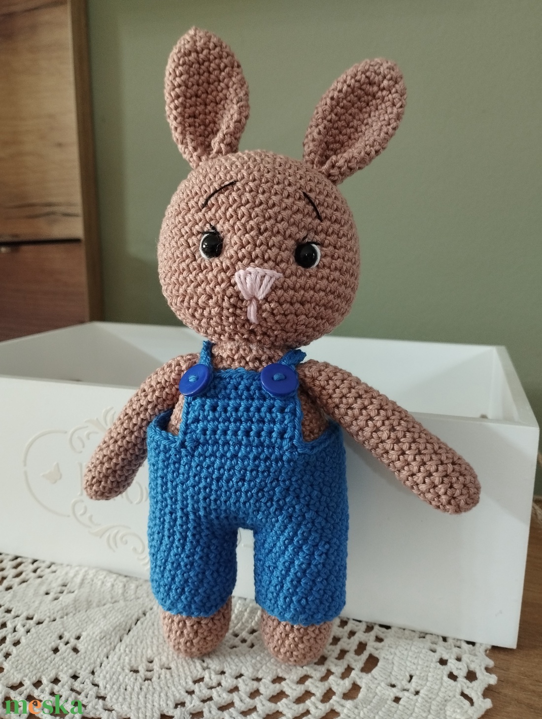 Horgolt amigurumi nyuszi nadrágban - játék & sport - plüssállat & játékfigura - nyuszi - Meska.hu Horgolt amigurumi nyuszi nadrágban - játék & sport - plüssállat & játékfigura - nyuszi - Meska.hu