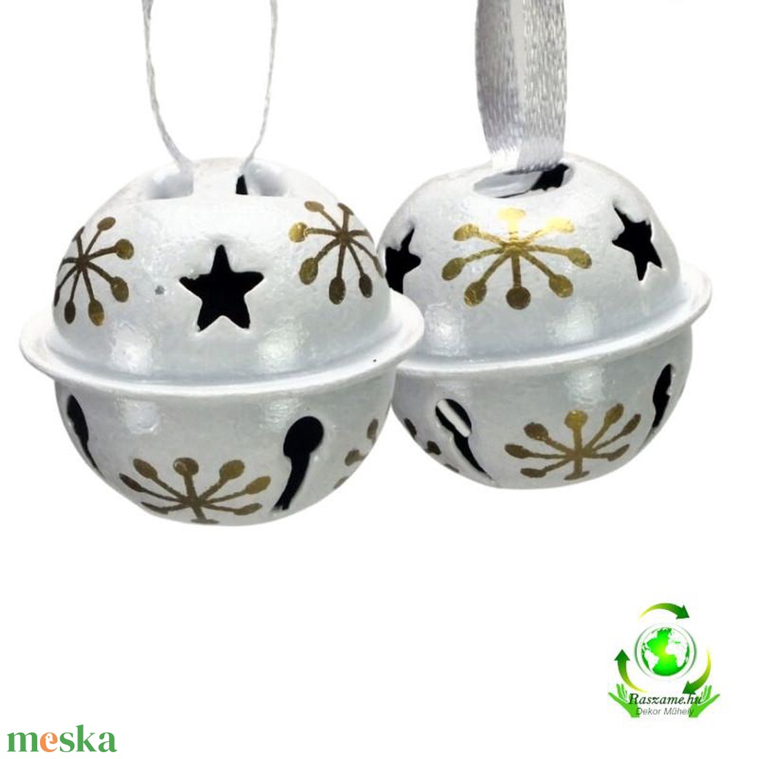 Fém csengettyű fehér-arany 2,7x3 cm - 8 db/cs - kellékek & szerszámok - dekorációs kellékek - egyéb kellékek - Meska.hu Fém csengettyű fehér-arany 2,7x3 cm - 8 db/cs - kellékek & szerszámok - dekorációs kellékek - egyéb kellékek - Meska.hu