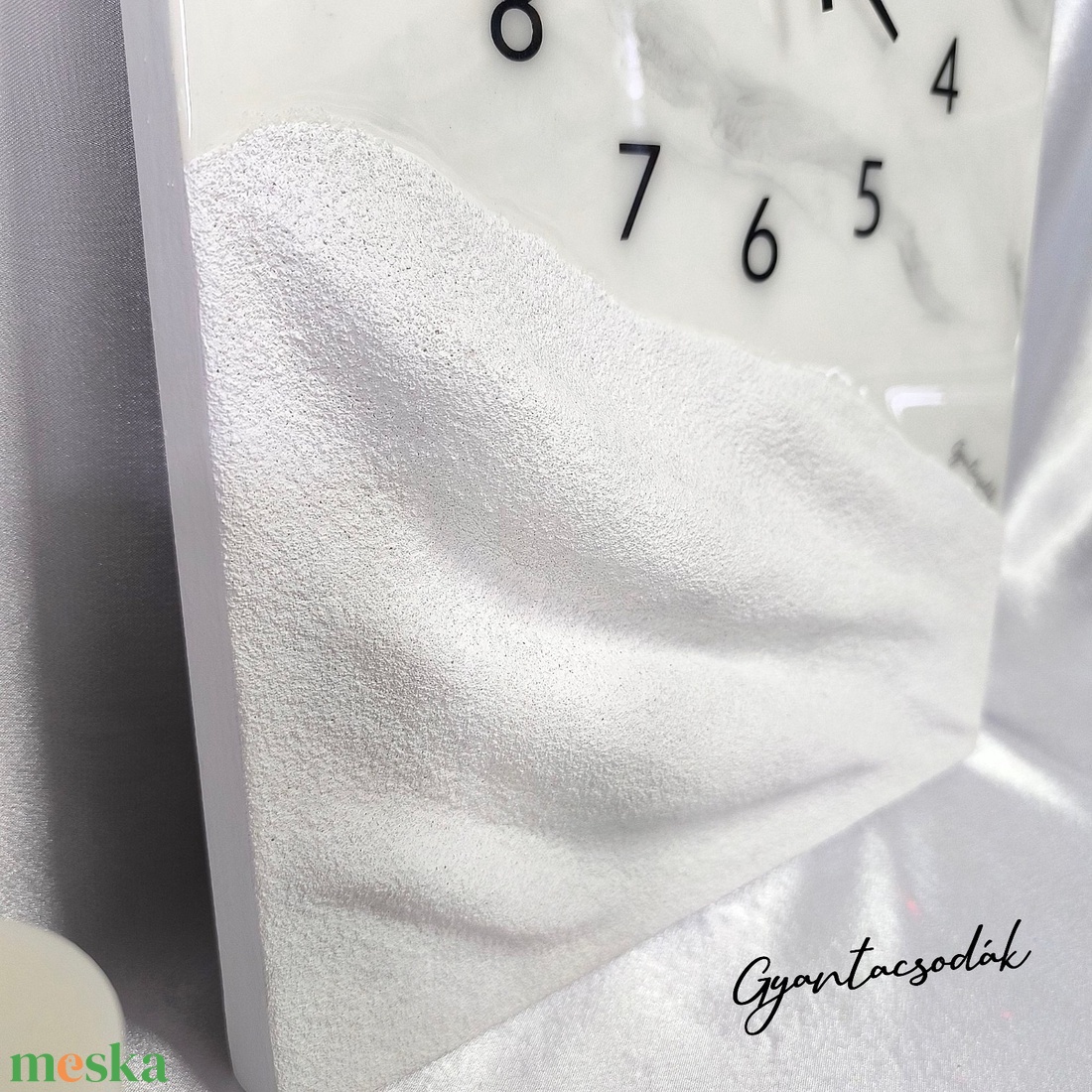 EPOXI GYANTA FALIÓRA - HOWLIT FÁTYOL - 3D TEXTURÁLT - GYANTACSODÁK - otthon & életmód - dekoráció - fali és függő dekoráció - falióra & óra - Meska.hu
