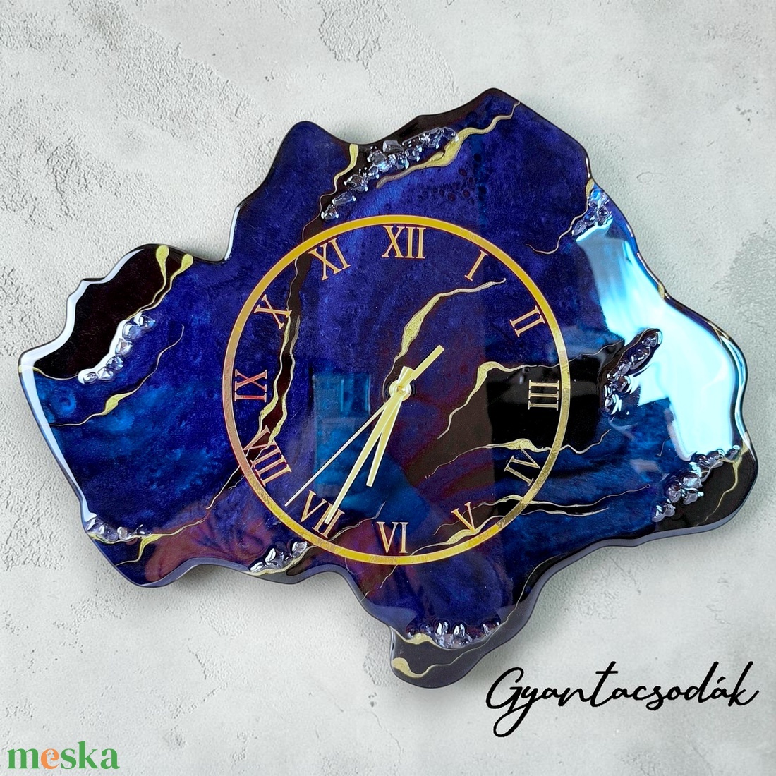 EPOXI GYANTA FALIÓRA - LAZURIT GEÓDA 48CM - GYANTACSODÁK - otthon & életmód - dekoráció - fali és függő dekoráció - falióra & óra - Meska.hu