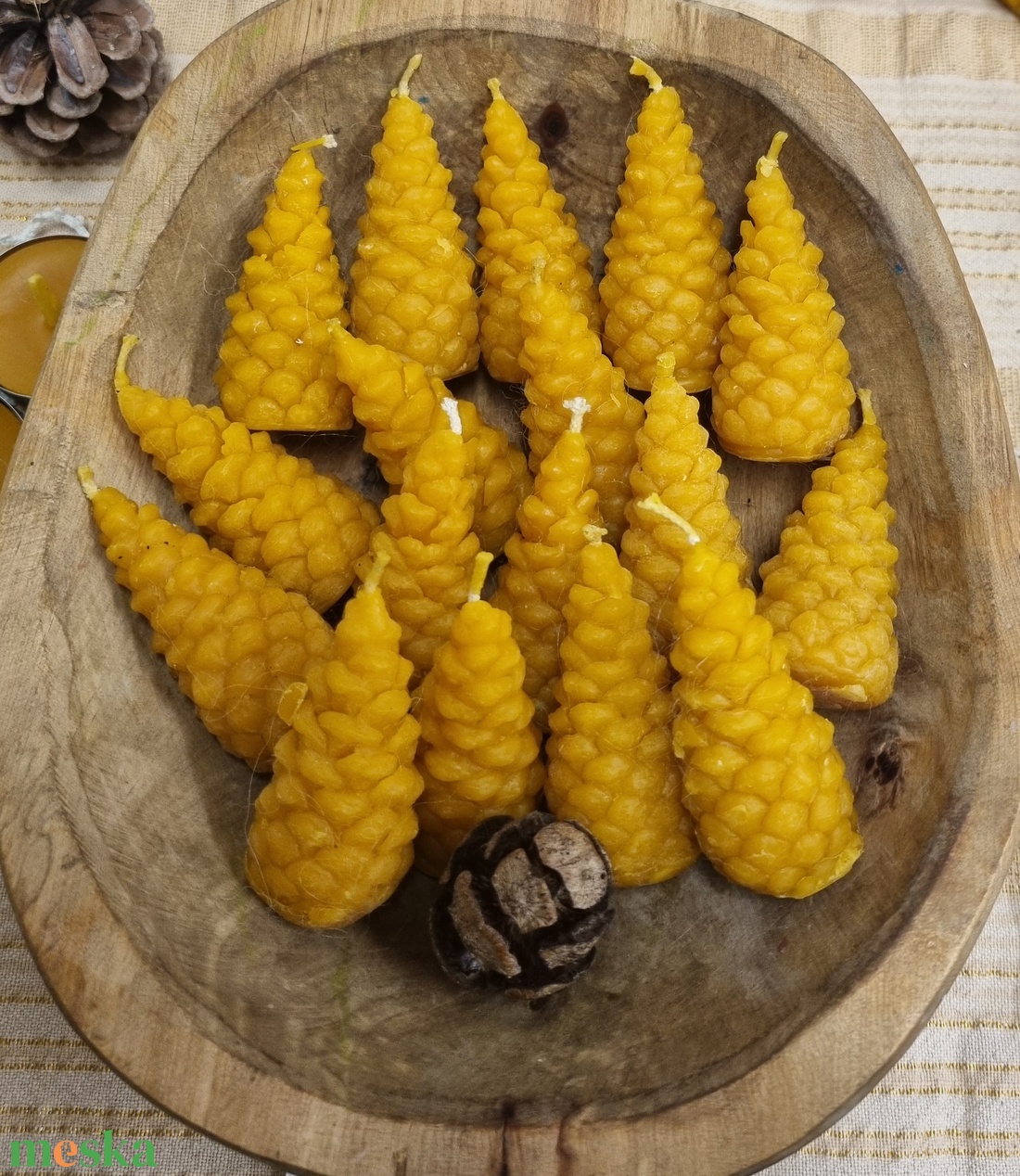 Méhviasz toboz - karácsony - karácsonyi lakásdekoráció - karácsonyi illatgyertya, mécses - Meska.hu