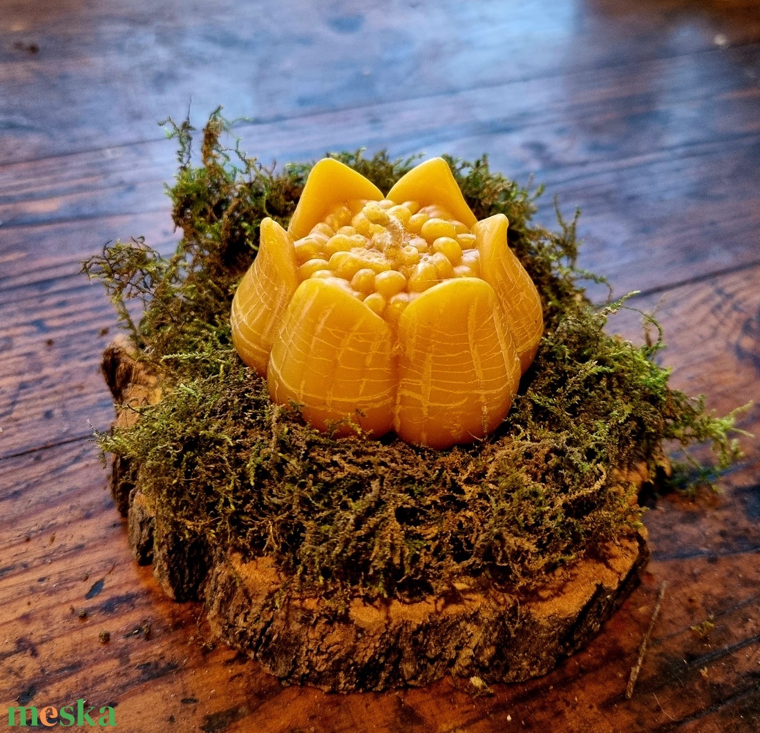 Méhviasz tulipán gyertya - otthon & életmód - gyertya, illat, aroma - gyertya - Meska.hu