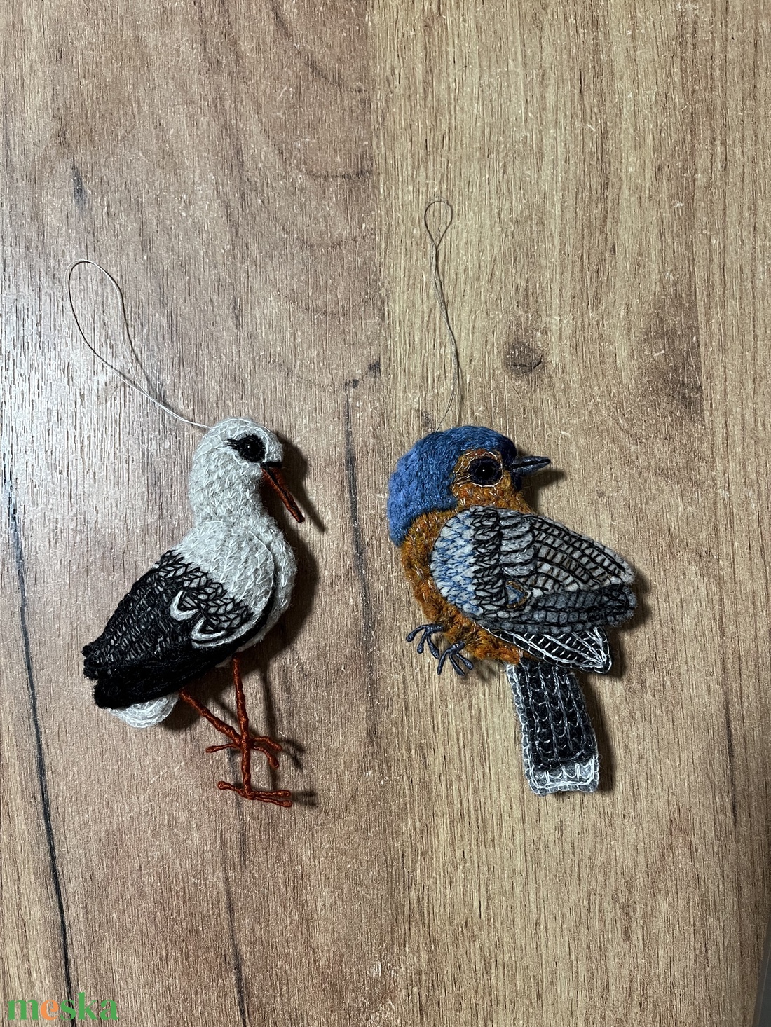 Hímzett madár karácsonyfadíszek - karácsony - karácsonyi lakásdekoráció - karácsonyfadíszek - Meska.hu