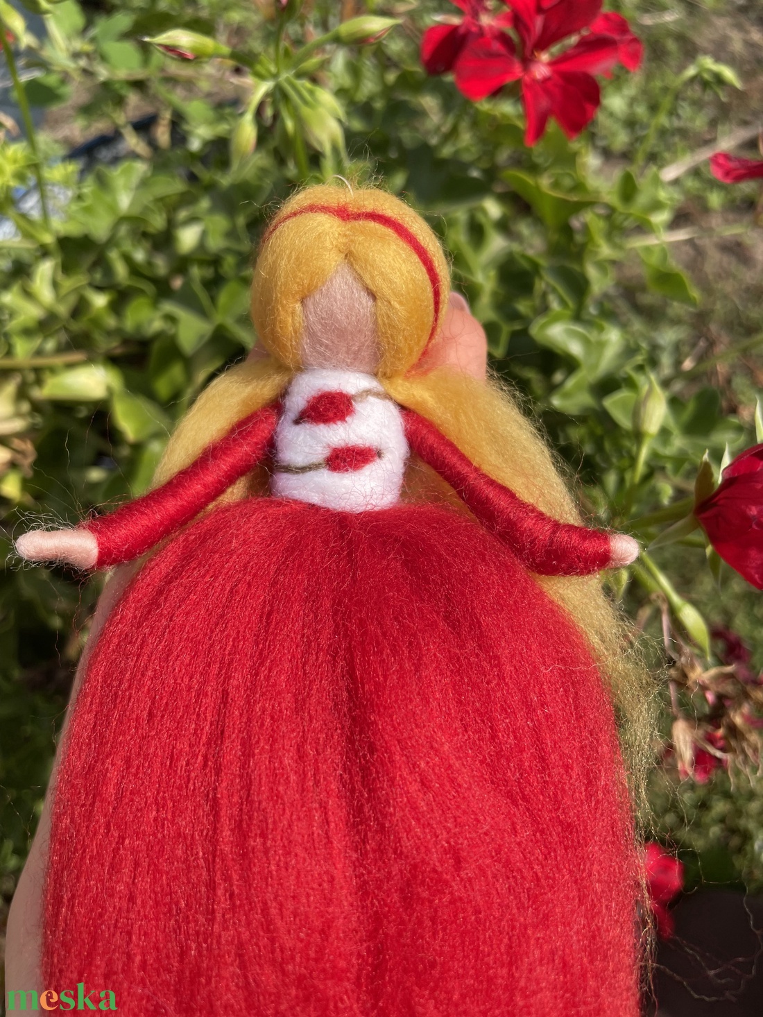 Csipkebogyó gyapjú tündér - karácsony - karácsonyi lakásdekoráció - karácsonyi manók, figurák - Meska.hu