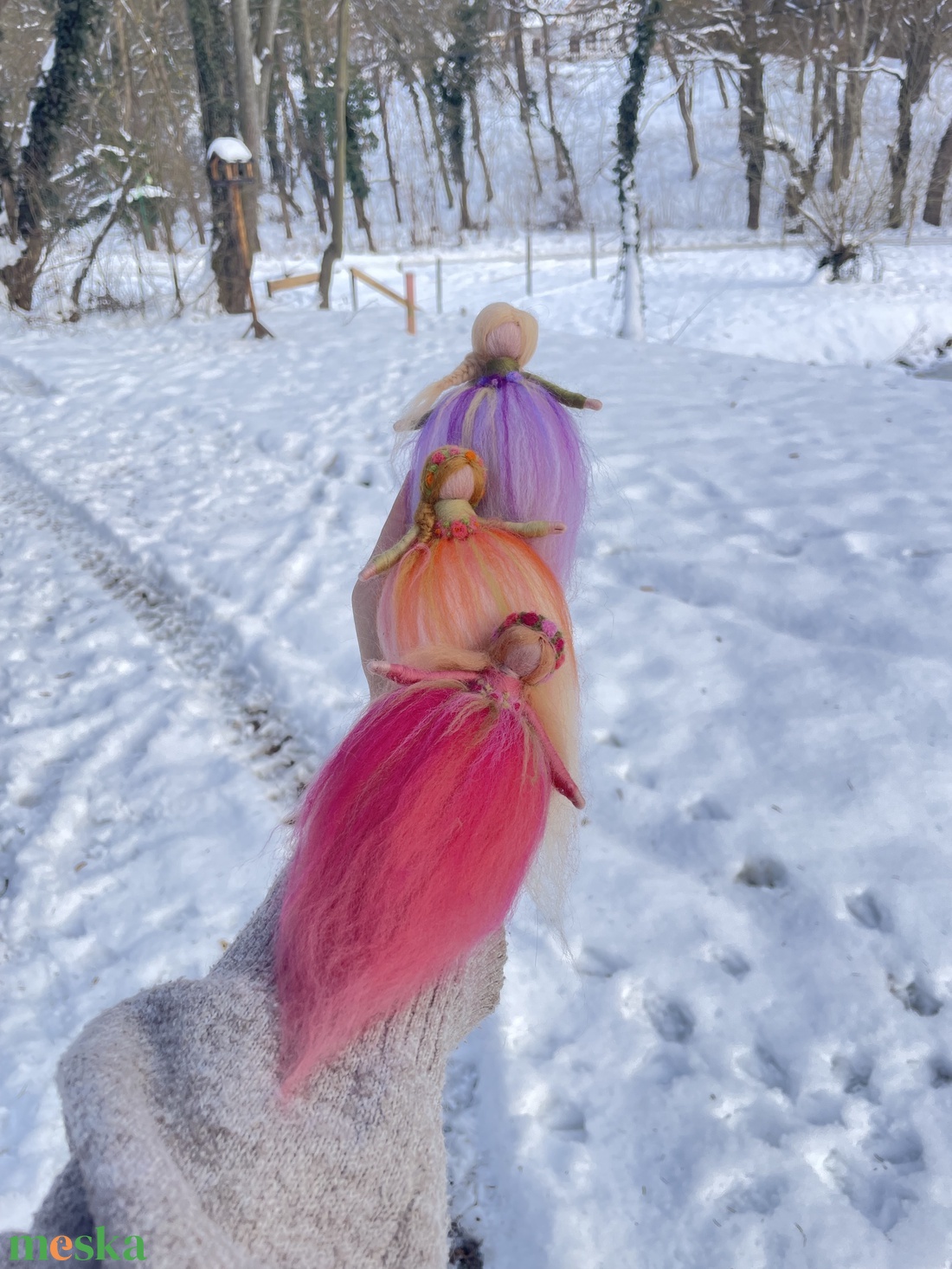 Virágos gyapjú tündérek - otthon & életmód - dekoráció - ajtó- és ablak dekoráció - ablakdísz - Meska.hu