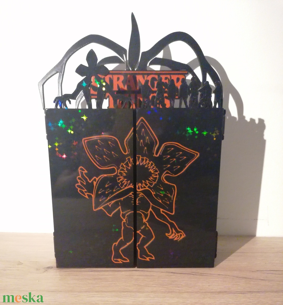 Gyűjtő figura tartó - otthon & életmód - tárolás & rendszerezés - doboz - Meska.hu