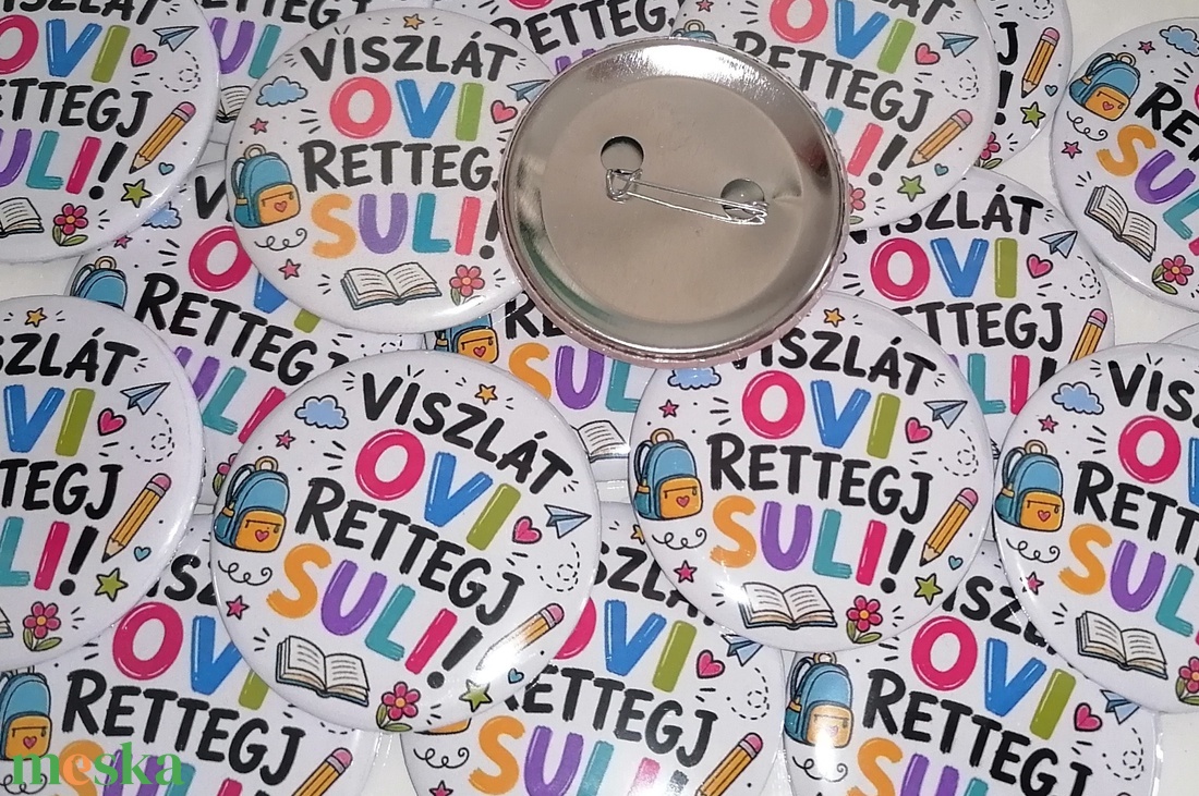 Viszlát ovi, rettegj suli! � ovis ballagási kitűző ��� - művészet - militária - kitüntetés, jelvény - Meska.hu