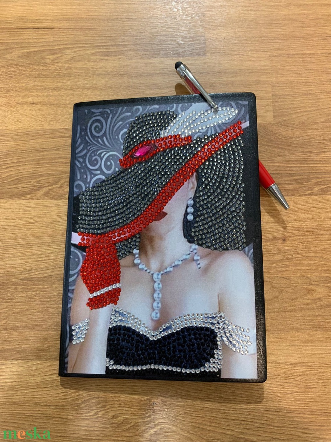 Jegyzetfüzet női portréval - otthon & életmód - papír, írószer - jegyzetfüzet & napló - Meska.hu