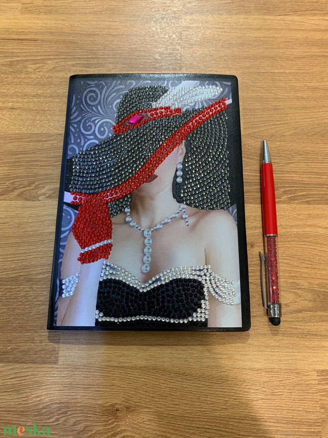 Jegyzetfüzet női portréval - otthon & életmód - papír, írószer - jegyzetfüzet & napló - Meska.hu