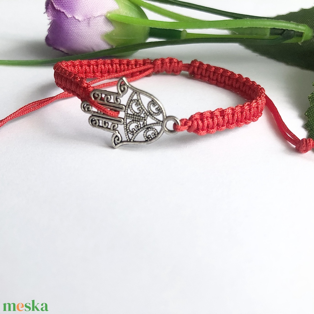 Makram/fonott védelmi karkötő Hamsa tenyér medállal - ékszer - karkötő - fonott karkötő - Meska.hu Makram/fonott védelmi karkötő Hamsa tenyér medállal - ékszer - karkötő - fonott karkötő - Meska.hu