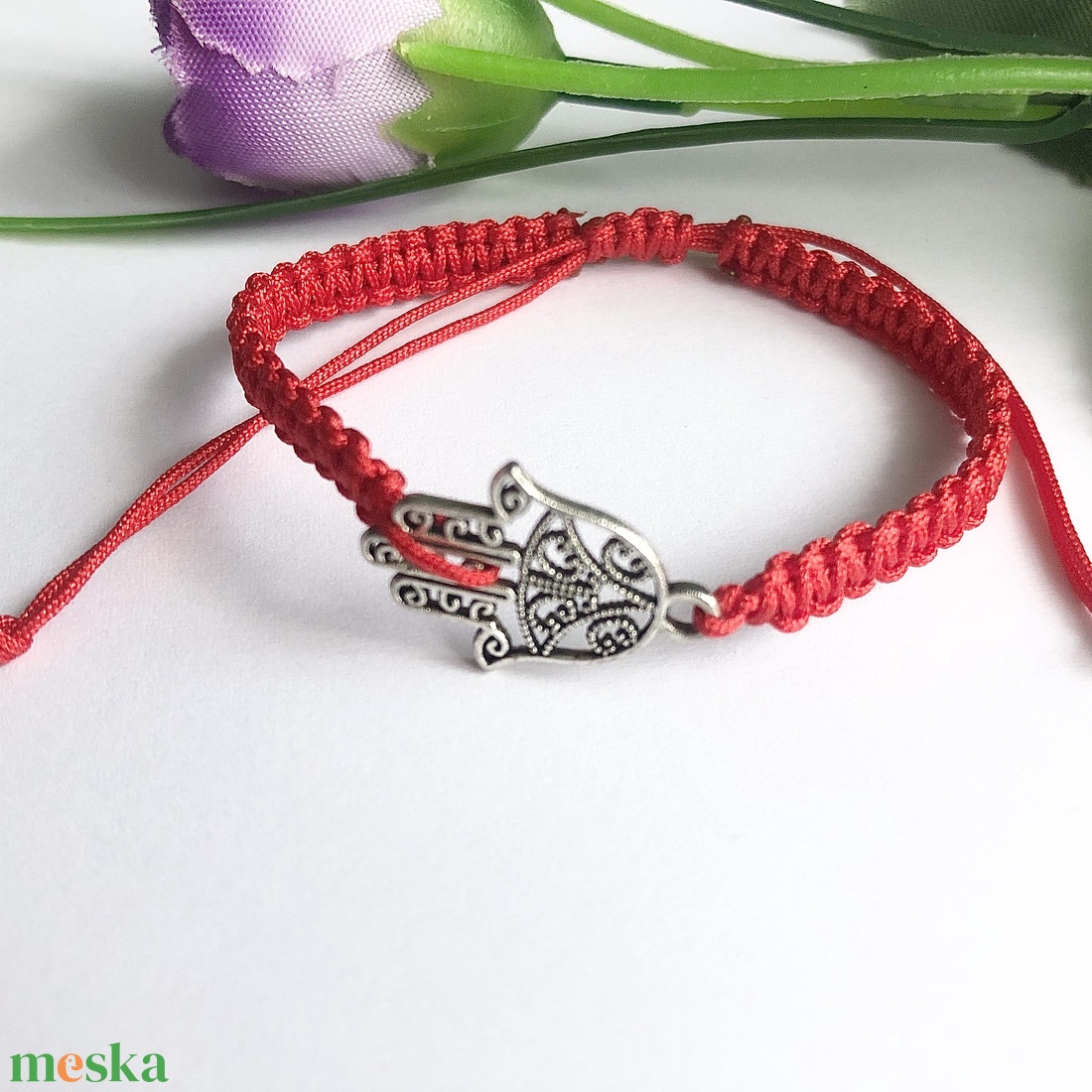 Makram/fonott védelmi karkötő Hamsa tenyér medállal - ékszer - karkötő - fonott karkötő - Meska.hu Makram/fonott védelmi karkötő Hamsa tenyér medállal - ékszer - karkötő - fonott karkötő - Meska.hu