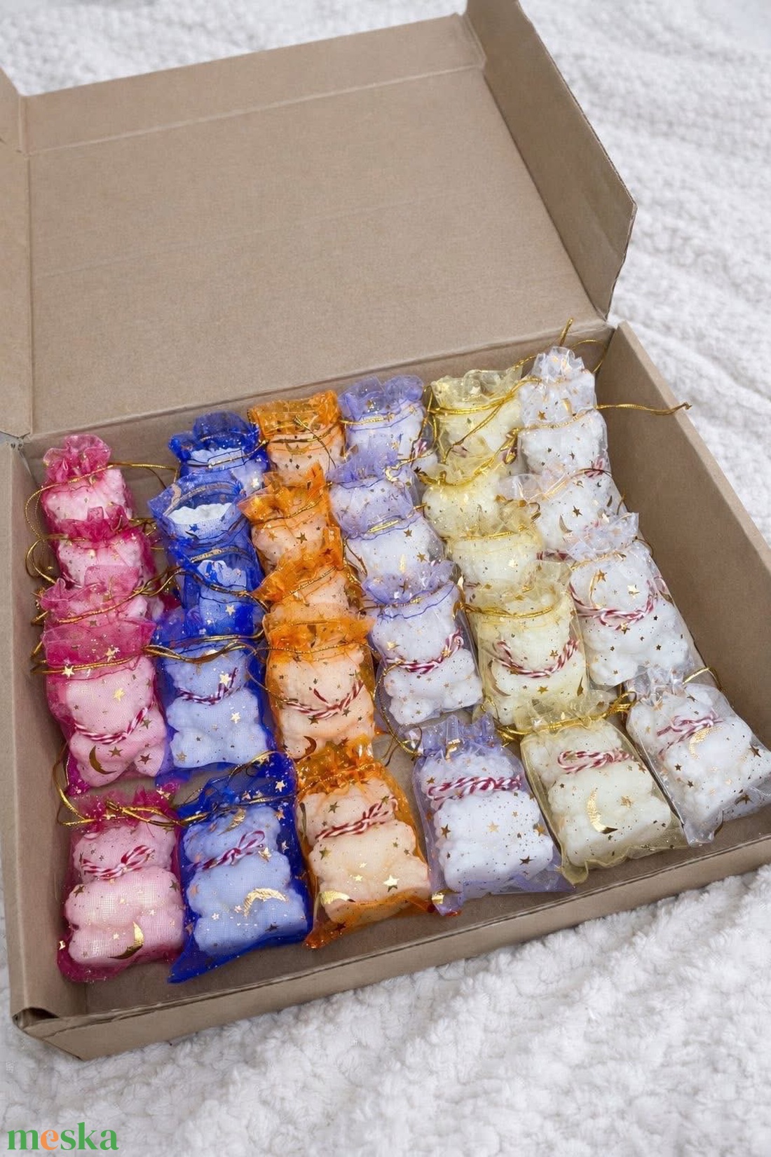 Maci gyertya - otthon & életmód - gyertya, illat, aroma - gyertya - Meska.hu