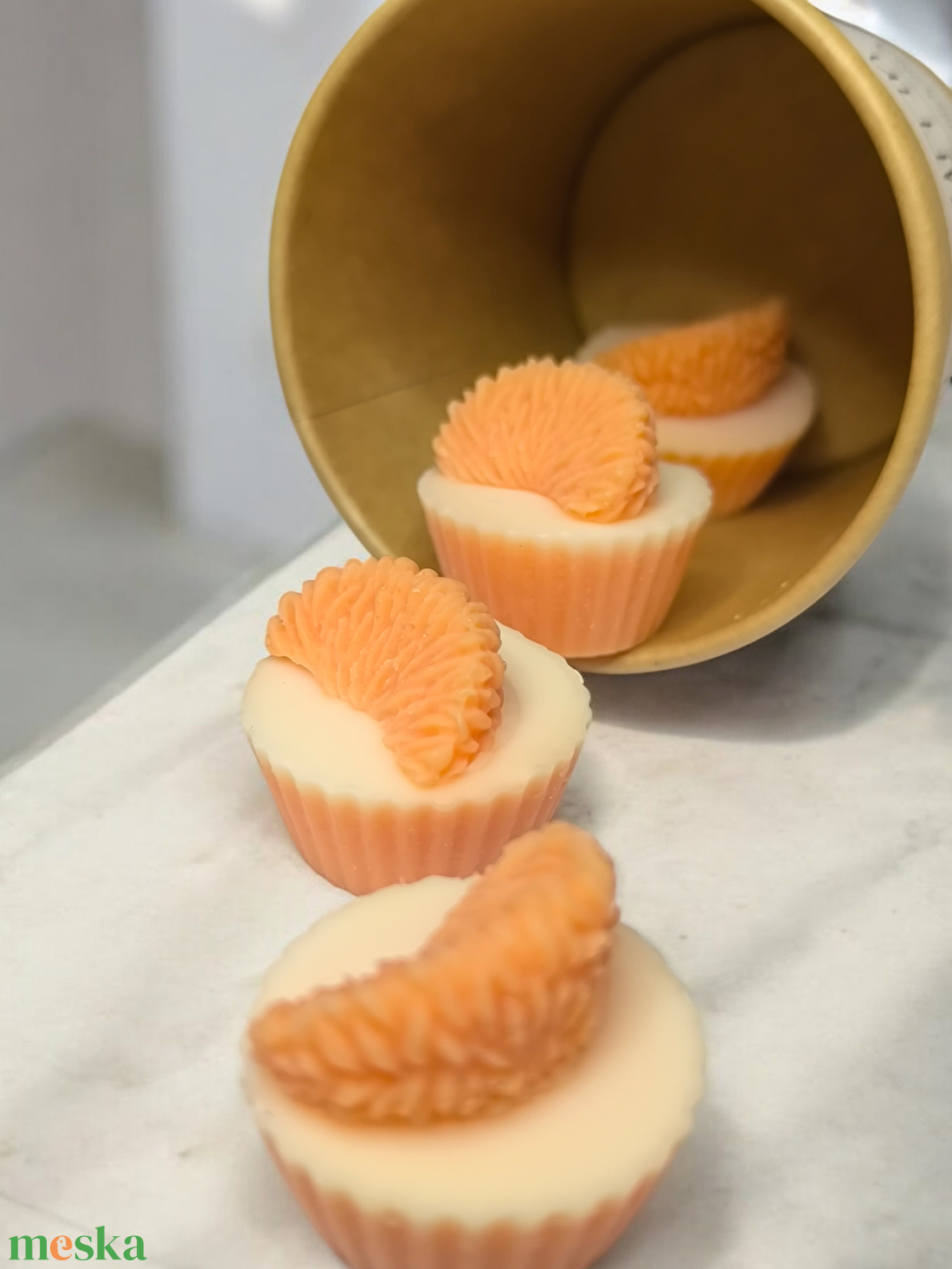 Mandarin muffin illatviasz - otthon & életmód - gyertya, illat, aroma - illatviasz - Meska.hu Mandarin muffin illatviasz - otthon & életmód - gyertya, illat, aroma - illatviasz - Meska.hu