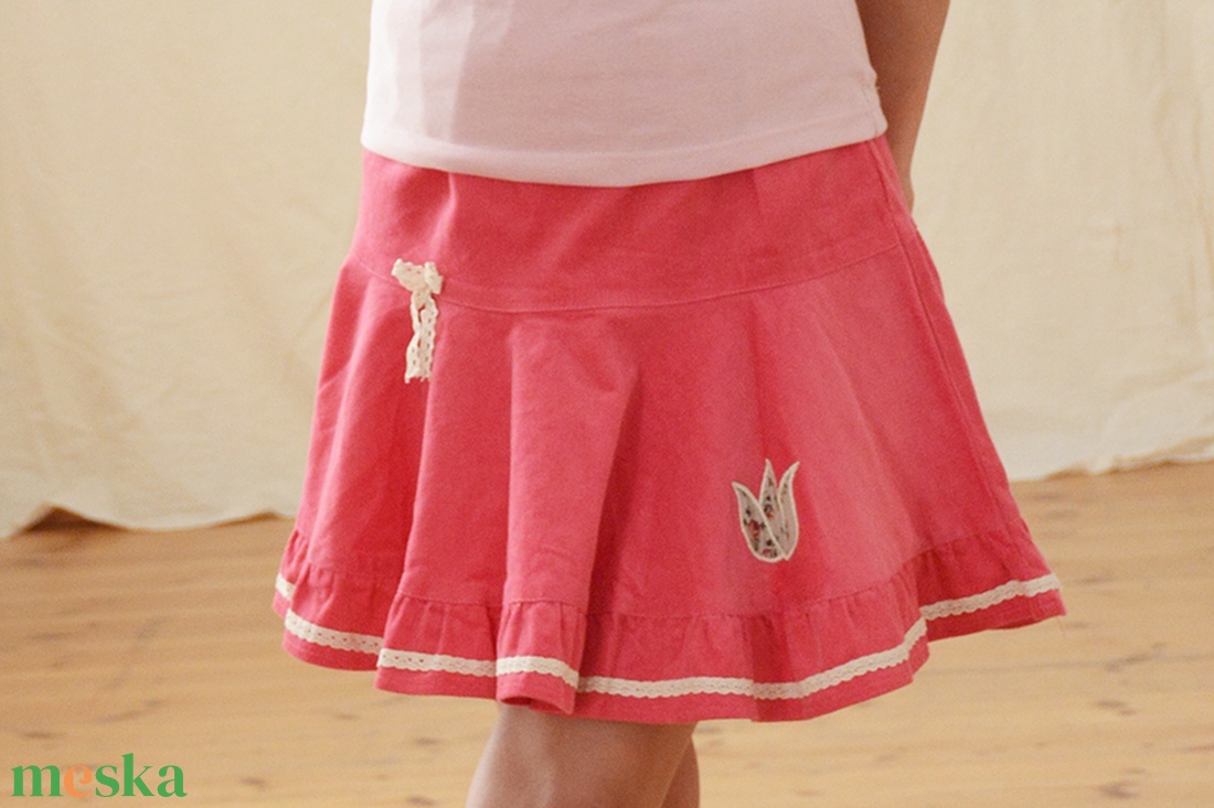 PÖRGŐS kord szoknya, 74-164-es, világos rózsaszín, lány, pamut csipke díszítéssel  - ruha & divat - babaruha & gyerekruha - szoknya - Meska.hu