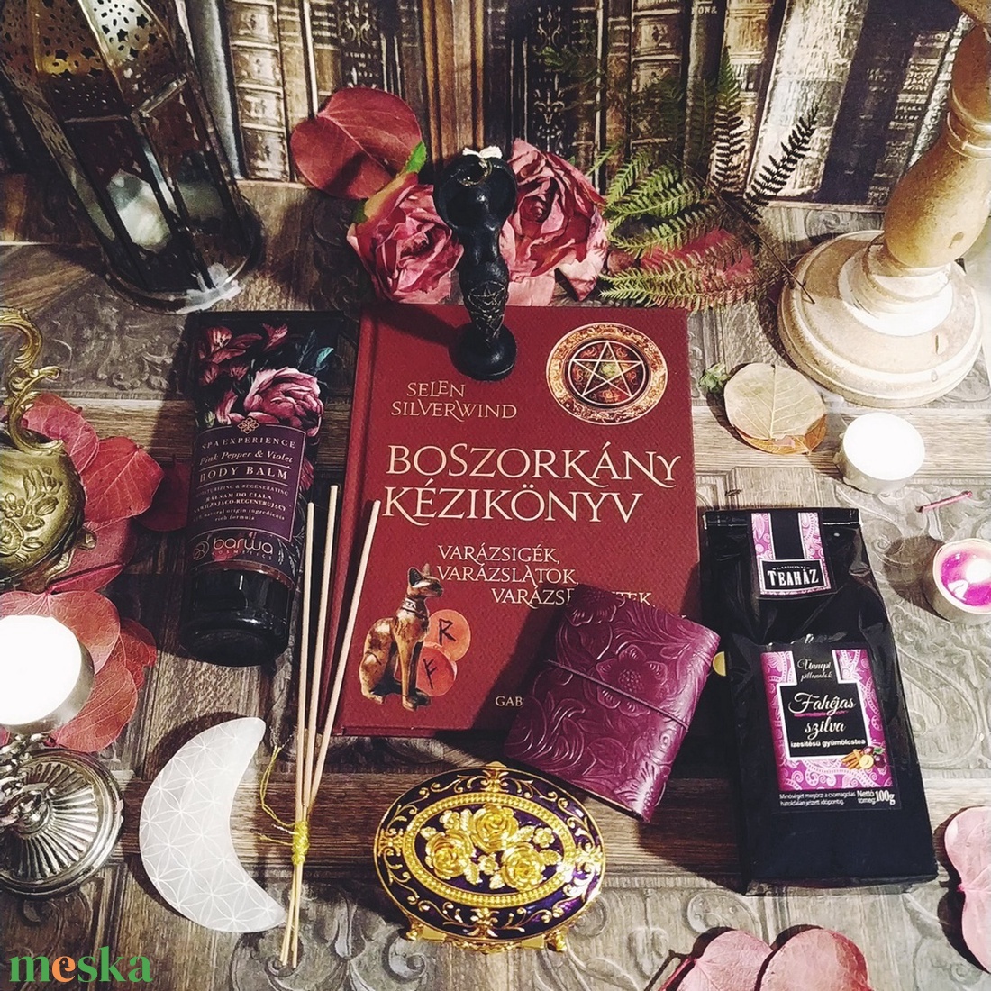 Boszorkány ajándékcsomag boszorkány kézikönyvvel Halloween ajándékbox szülinapra névnapra karácsonyra, nőnapra  - szépségápolás - kozmetikai ajándékcsomag - Meska.hu