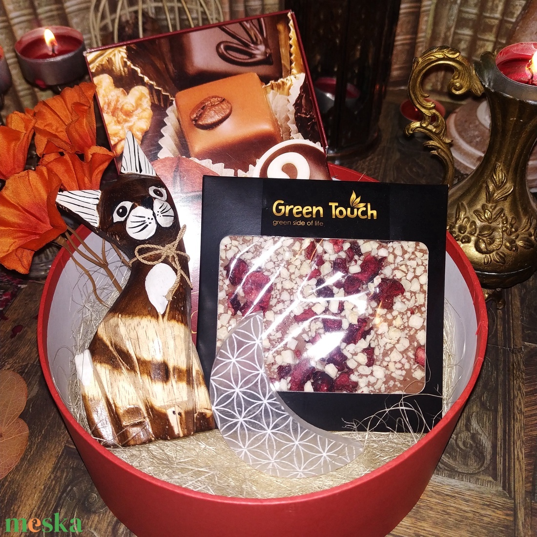 Cicás ajándékcsomag csokoládéval, csoki tarot jóskártyával szülinapra névnapra nőnapra karácsonyra évfordulóra - élelmiszer - gourmet ajándékcsomag - Meska.hu