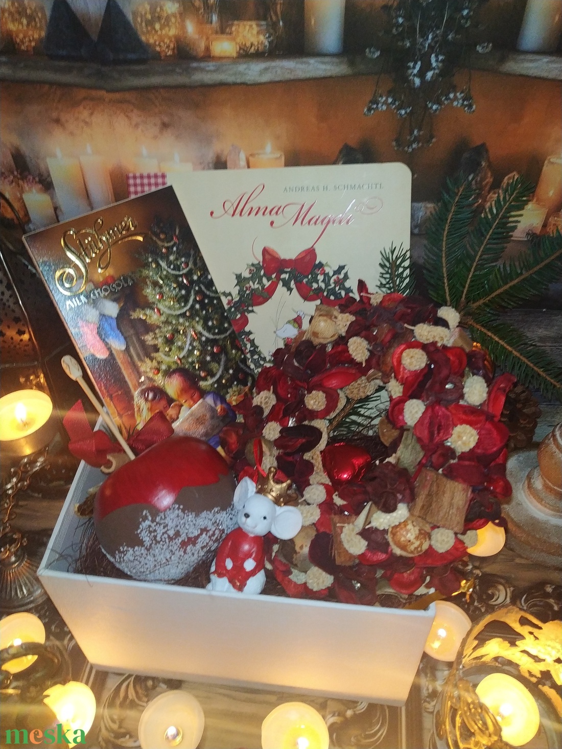 Ajándékcsomag csokoládéval mesekönyvvel Alma Magdi kisegér karácsonyi varázslat egérke figurával karácsonyra gyerekenek - élelmiszer - gourmet ajándékcsomag - Meska.hu