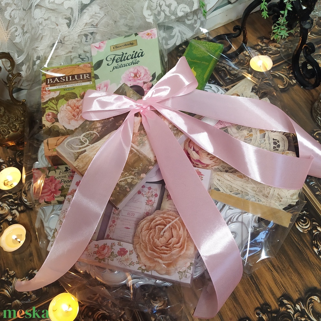 Romantikus ajándékcsomag szerelemes Valentin napra, Nőnapra, Évforfulóra, Születésnapra kézműves csokoládéval, angyallal - élelmiszer - gourmet ajándékcsomag - Meska.hu