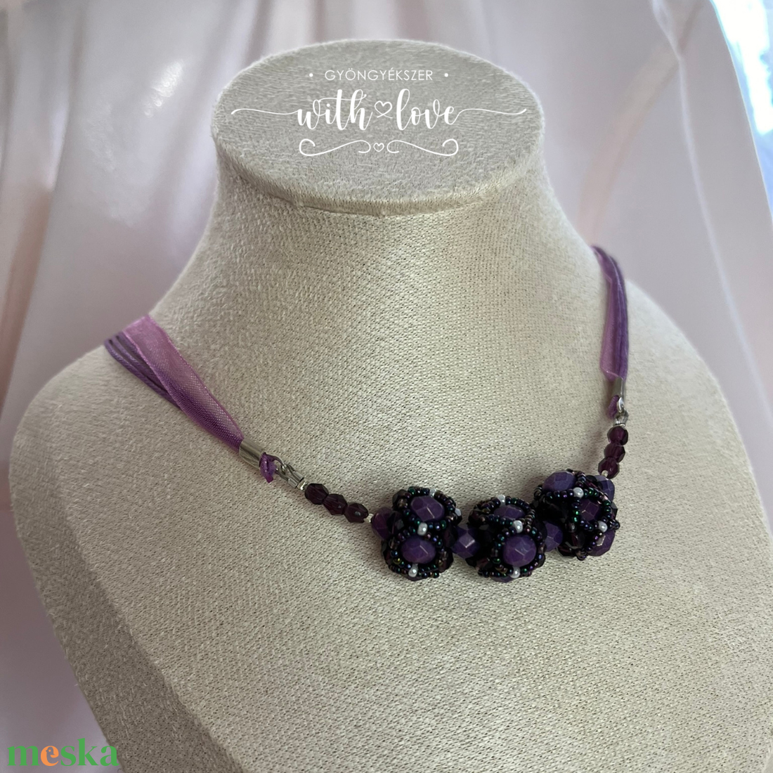 Lila bogyós gyöngy nyaklánc - ékszer - nyaklánc - bogyós nyaklánc - Meska.hu