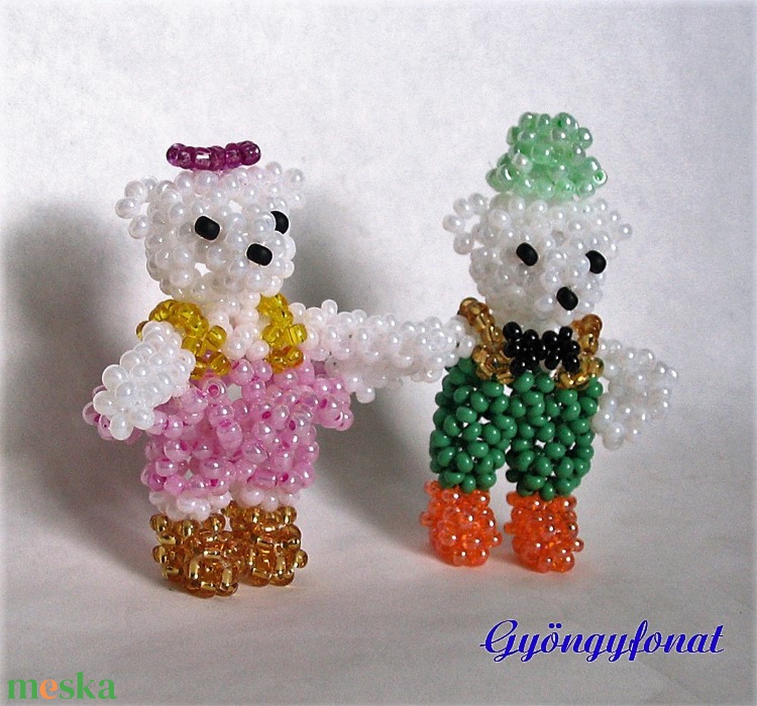 Macik gyöngyből kabalafigura - játék & sport - plüssállat & játékfigura - maci - Meska.hu