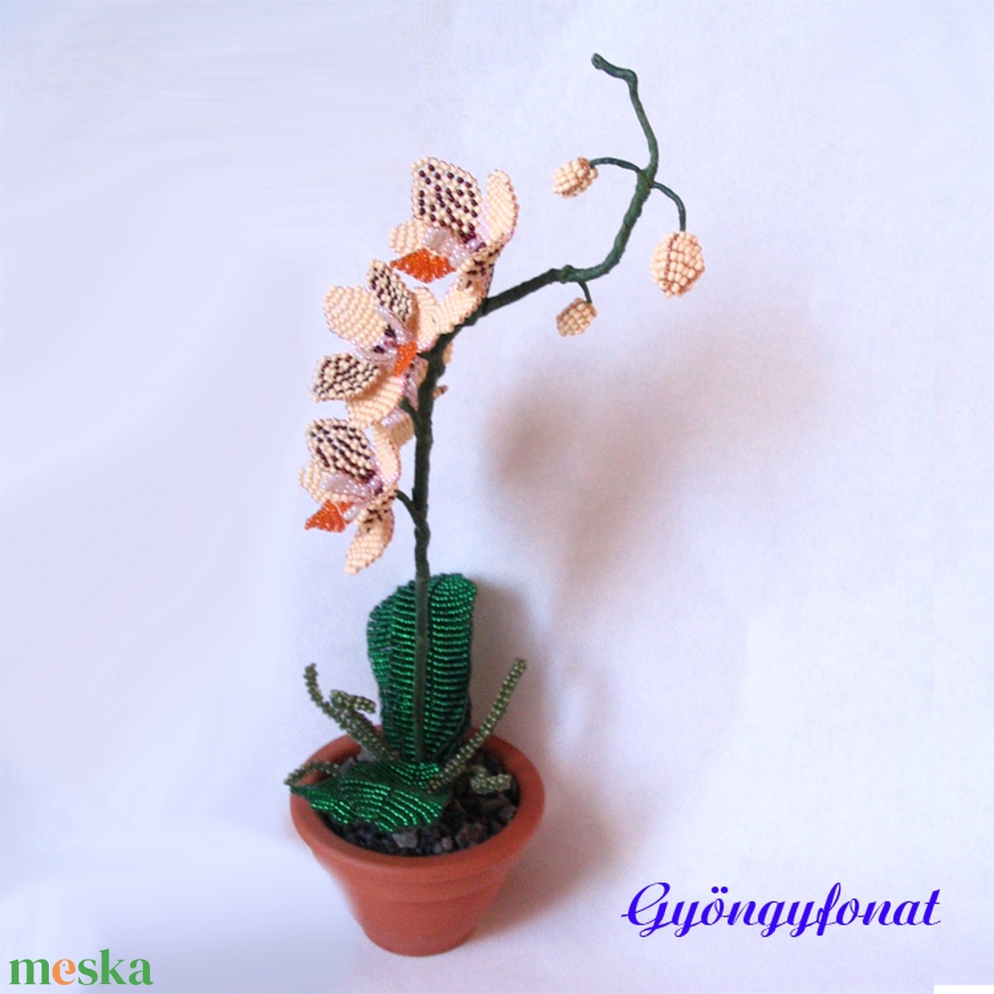 Orchidea gyöngyből; virág cserépben - otthon & életmód - dekoráció - asztal és polc dekoráció - asztaldísz - Meska.hu Orchidea gyöngyből; virág cserépben - otthon & életmód - dekoráció - asztal és polc dekoráció - asztaldísz - Meska.hu