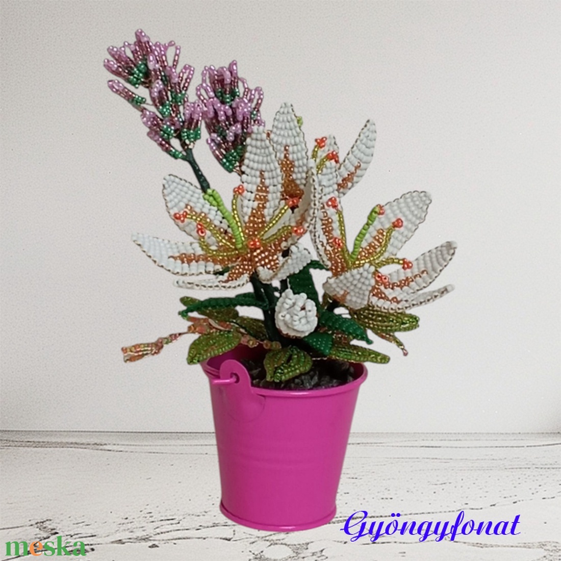 Liliom gyöngyből, vödörben - otthon & életmód - dekoráció - virágdísz és tartó - csokor & virágdísz - Meska.hu