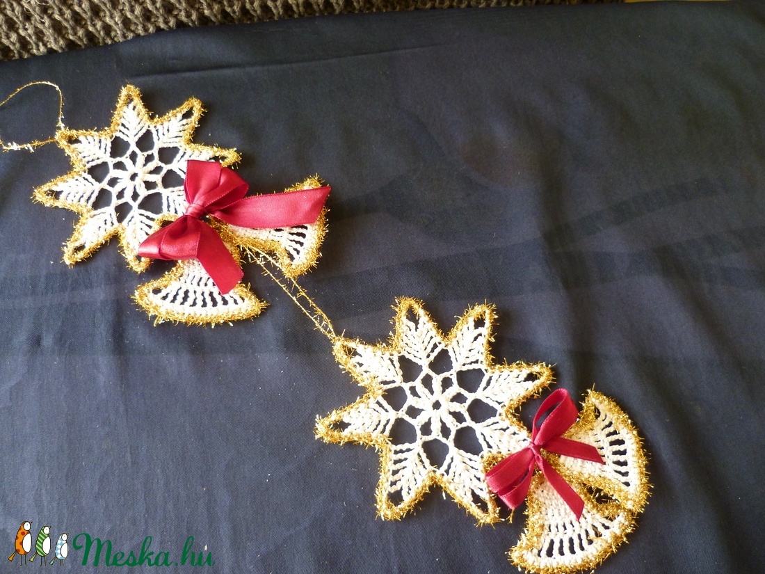 Horgolt ajtódísz - karácsony - karácsonyi lakásdekoráció - karácsonyi ajtódíszek - Meska.hu