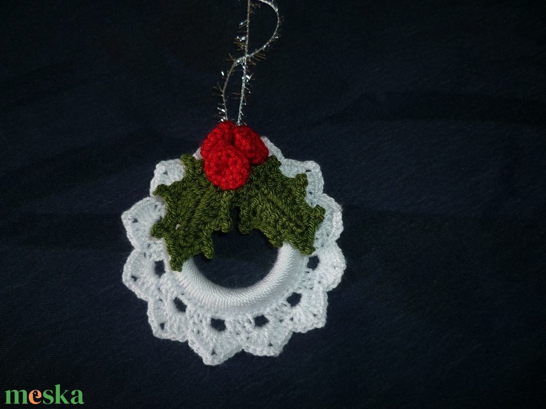 Fenyőfa díszek 2 - karácsony - karácsonyi lakásdekoráció - karácsonyfadíszek - Meska.hu