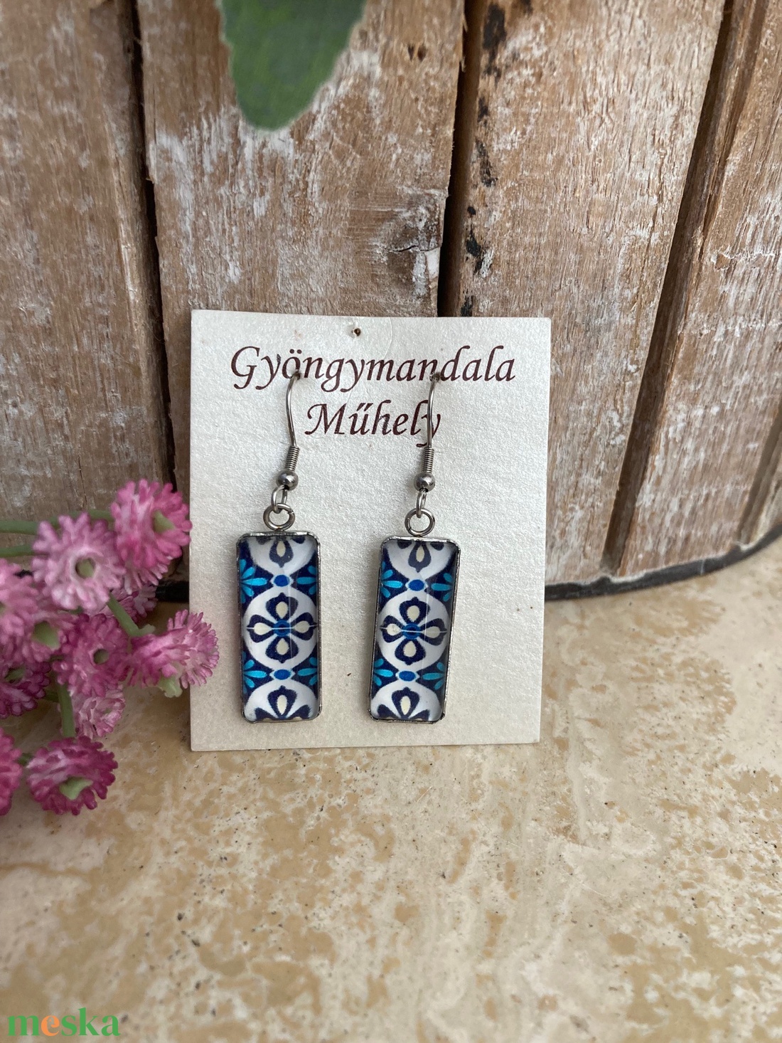 Üveglencsés nemesacél divatékszer! - virág - ékszer - fülbevaló - lógó fülbevaló - Meska.hu