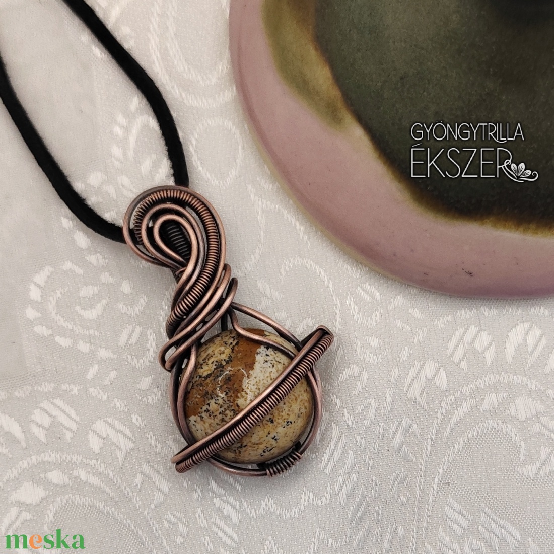 Tájképjáspis bolygó medál antikolt vörösréz befoglalással - ékszer - nyaklánc - medál - Meska.hu