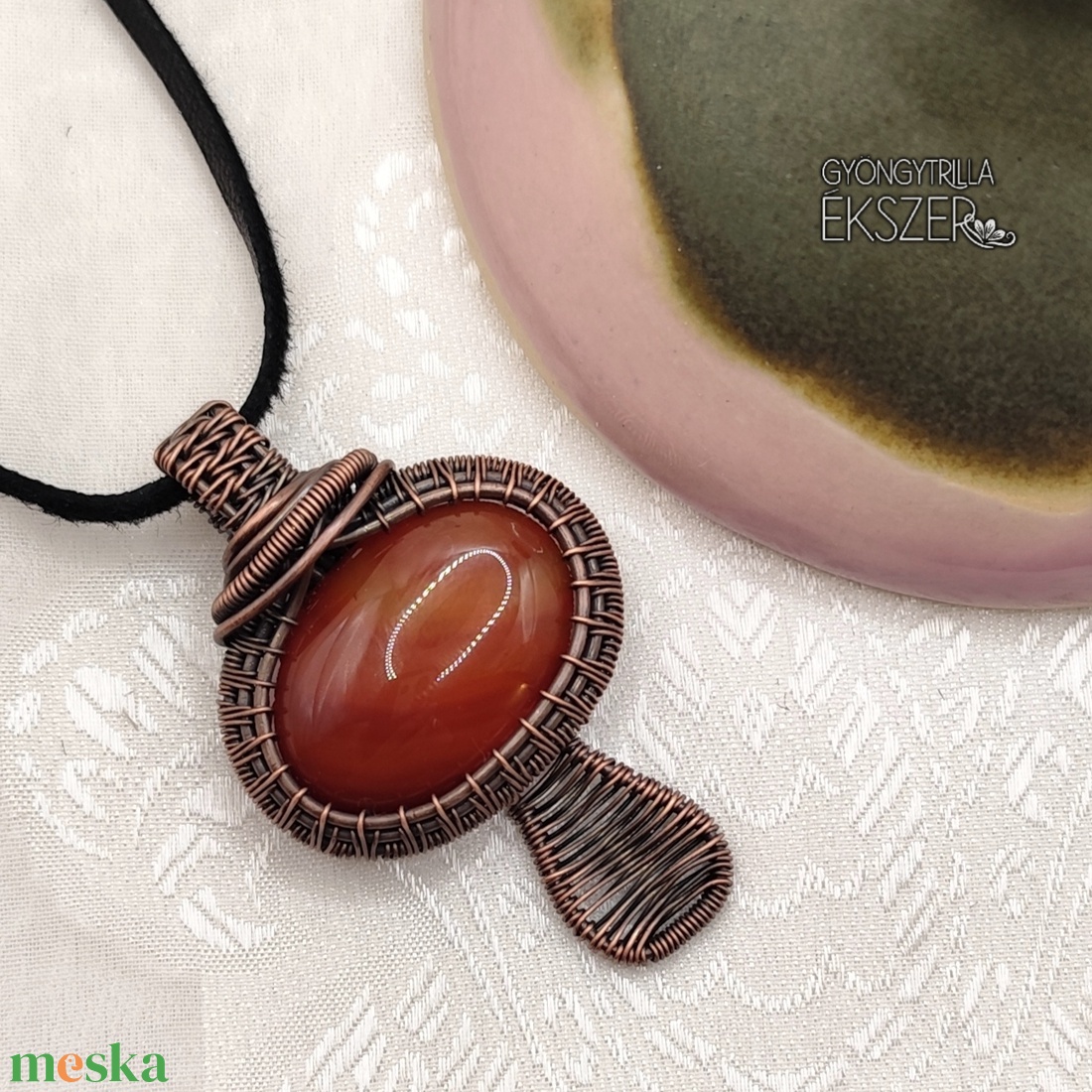 Malachit gomba medál antikolt vörösréz befoglalással - ékszer - nyaklánc - medál - Meska.hu