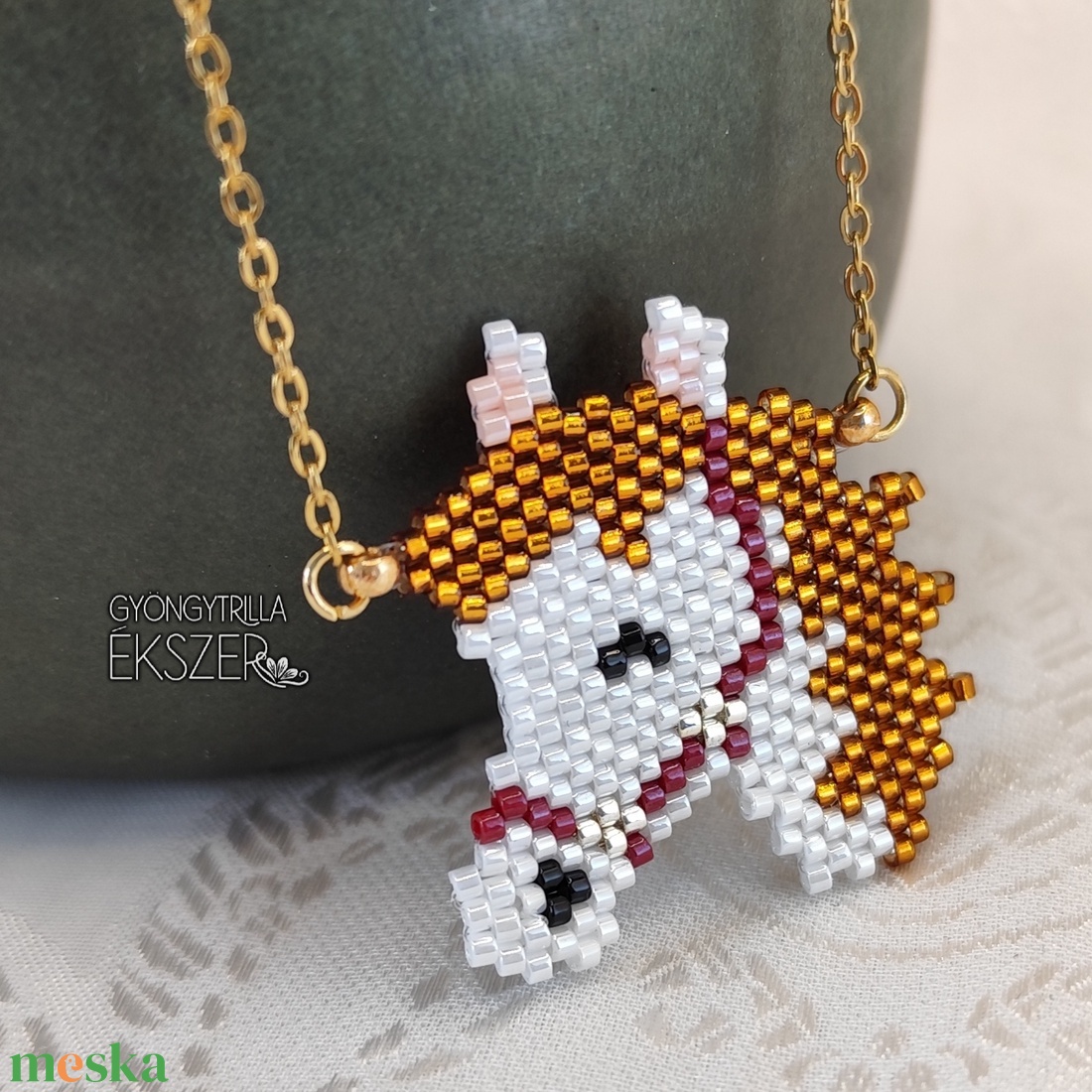 Lovacska gyöngyfűzött nyaklánc  - ékszer - nyaklánc - medálos nyaklánc - Meska.hu