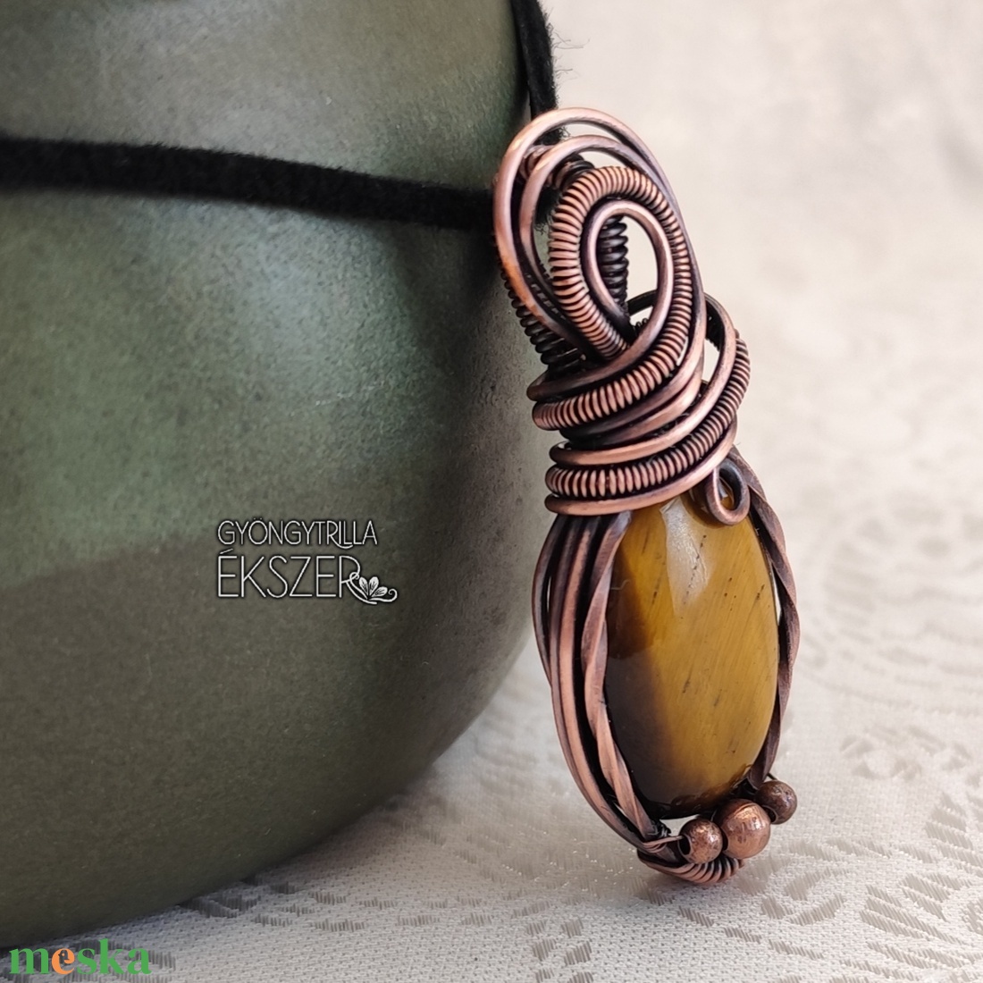 Tigrisszem medál antikolt vörösréz befoglalással - ékszer - nyaklánc - medál - Meska.hu