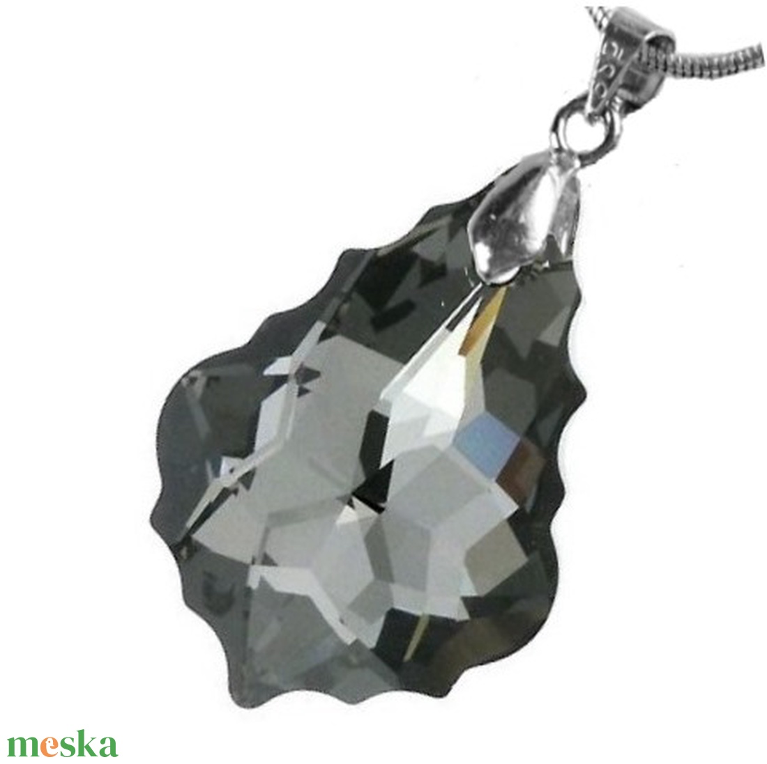 Swarovski kristály medál -16mm-es barokk több színben - ékszer - nyaklánc - medál - Meska.hu Swarovski kristály medál -16mm-es barokk több színben - ékszer - nyaklánc - medál - Meska.hu