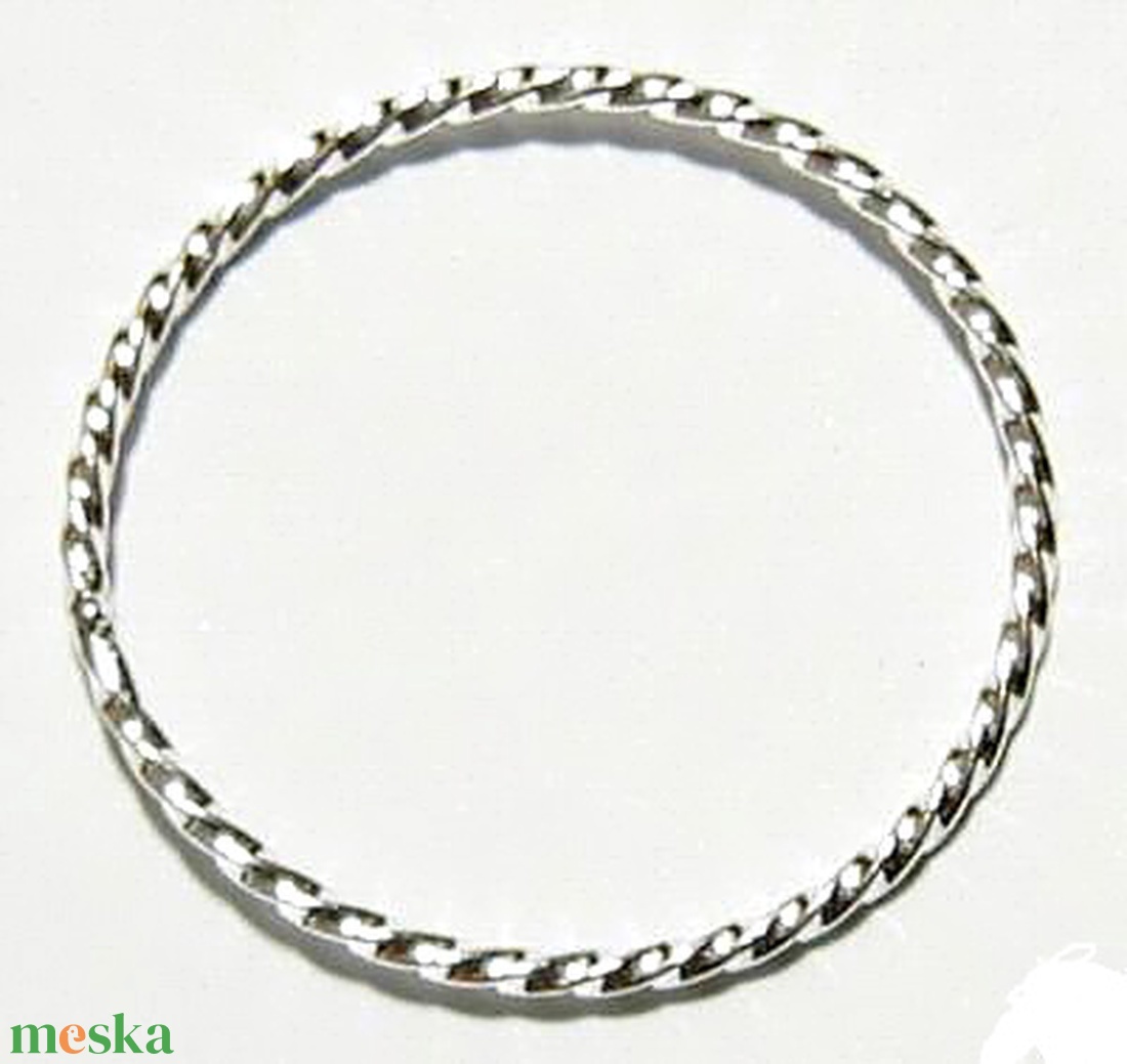 925-ös sterling ezüst ékszerkellék: karika zárt ESZK ZCS 5x0,9 mm 3db/csomag - kellékek & szerszámok - gyöngyfűzés kellékek - szerelőkarika - Meska.hu 925-ös sterling ezüst ékszerkellék: karika zárt ESZK ZCS 5x0,9 mm 3db/csomag - kellékek & szerszámok - gyöngyfűzés kellékek - szerelőkarika - Meska.hu