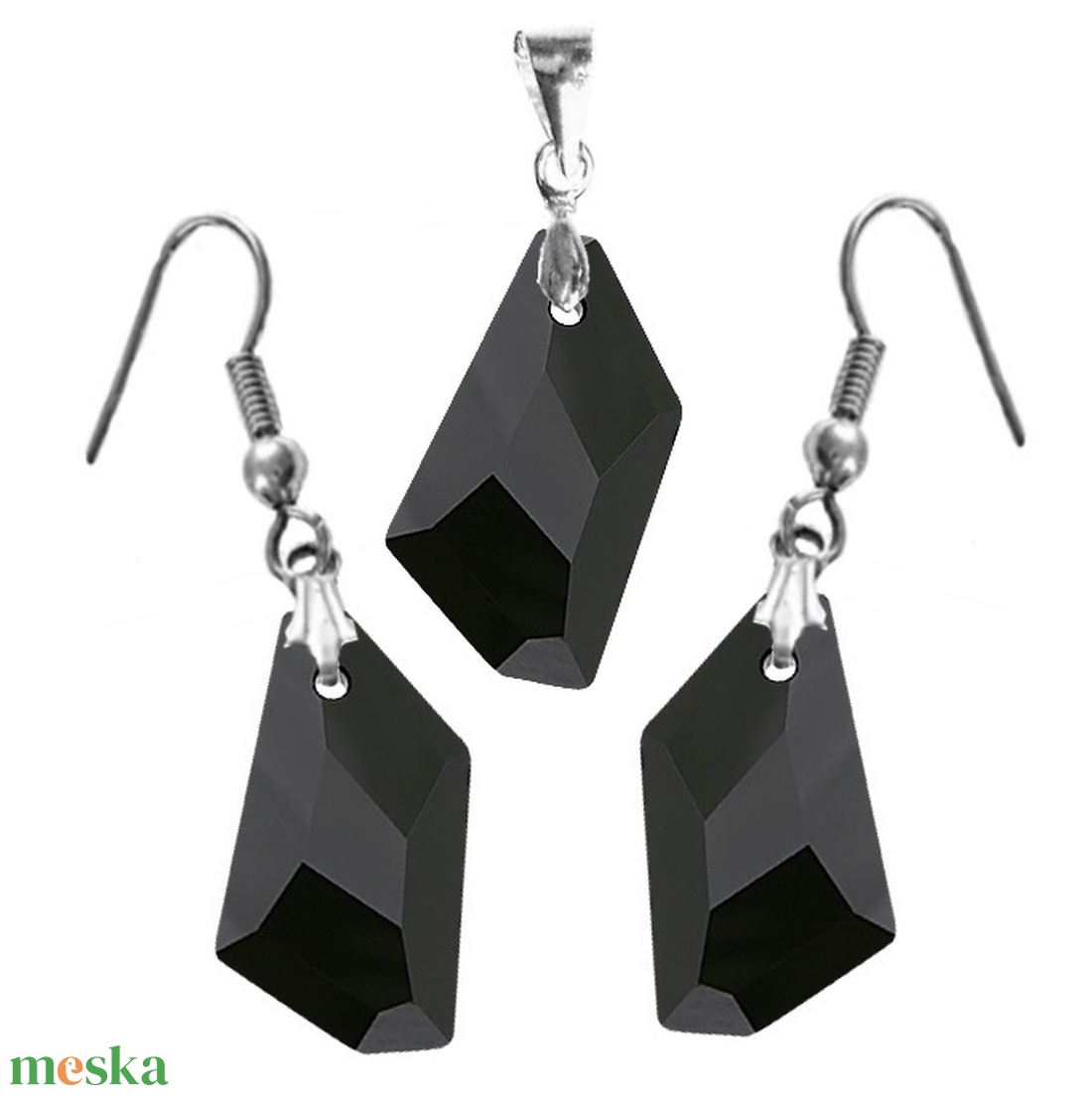 Swarovski kristály 18-18 mm-es de-art szett több színben - ékszer - ékszerszett - Meska.hu Swarovski kristály 18-18 mm-es de-art szett több színben - ékszer - ékszerszett - Meska.hu