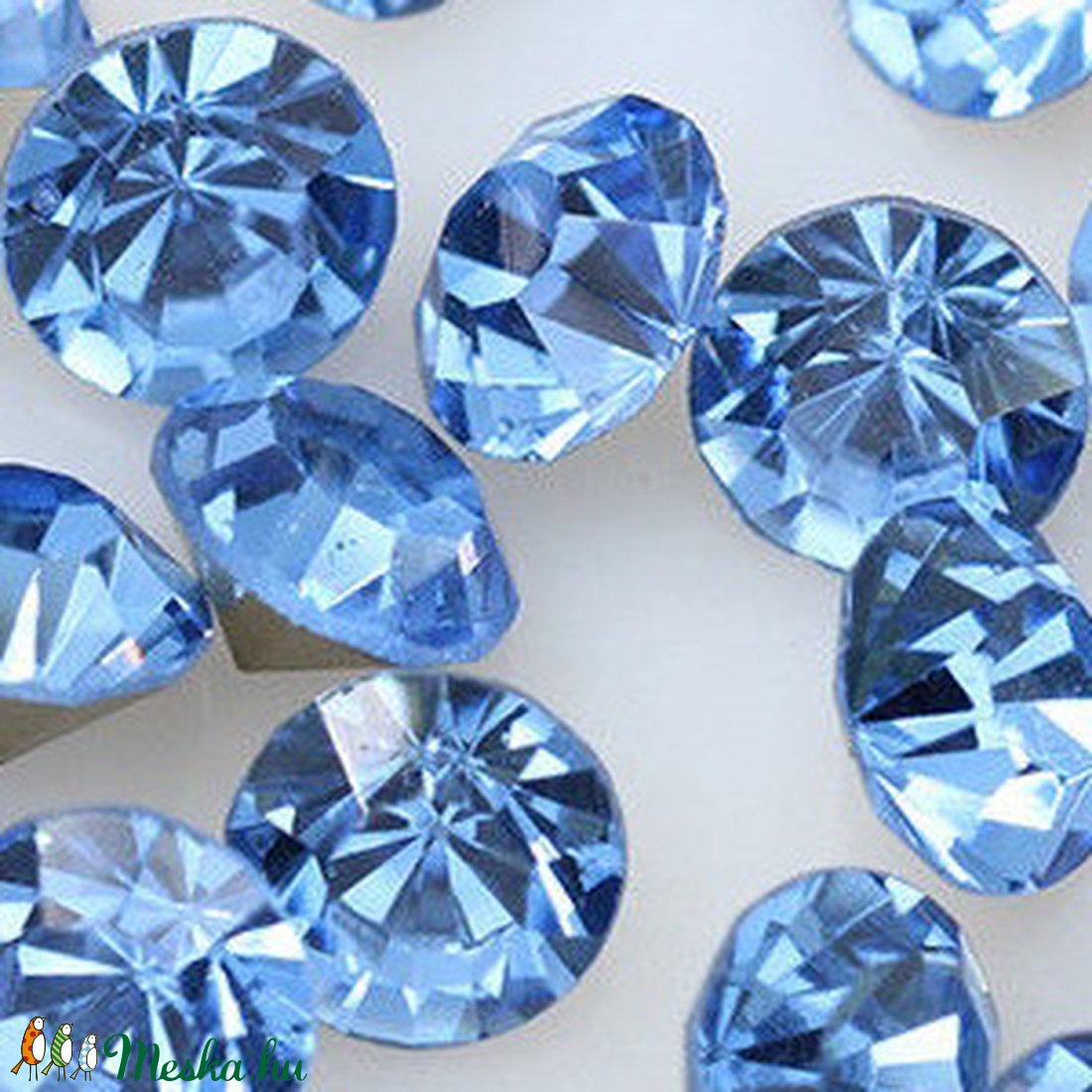  Swarovski rivoli ragasztható 20db/cs 4mm  - kellékek & szerszámok - gyöngyfűzés kellékek - swarovski kristályok - Meska.hu