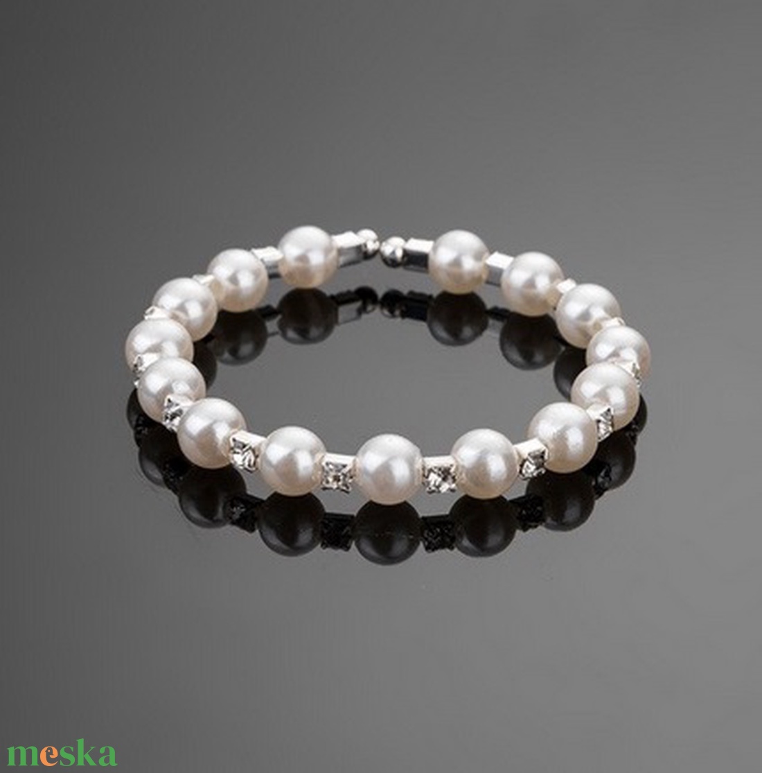 Tekla gyöngyös Swarovski kristály karkötő EBK-TESW02-1 - ékszer - karkötő - bogyós karkötő - Meska.hu Tekla gyöngyös Swarovski kristály karkötő EBK-TESW02-1 - ékszer - karkötő - bogyós karkötő - Meska.hu