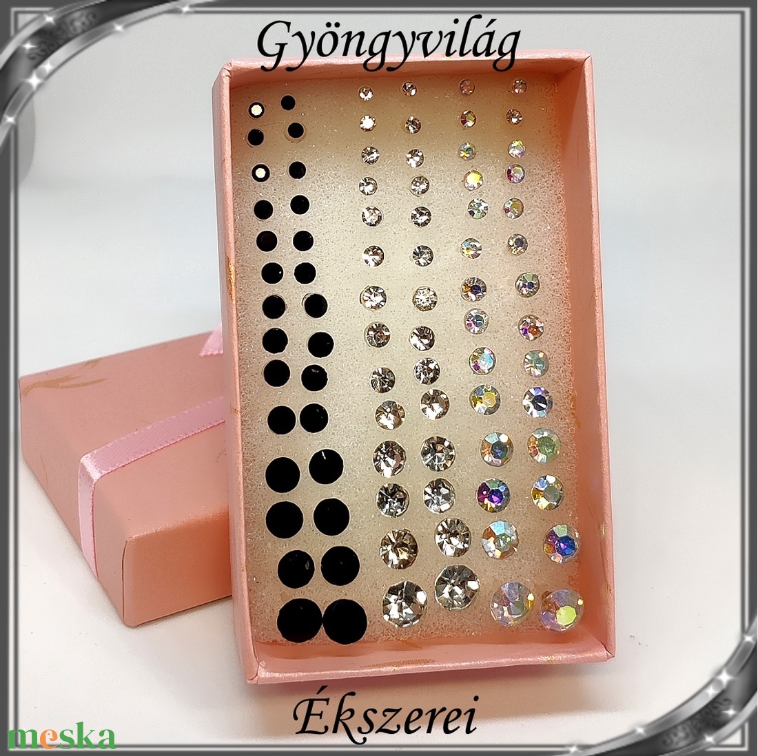 Ékszerek-fülbevalók: szilikon fülbevaló SFSZ-K01-2-6 kristály köves 2-6mm-es diszdobozban 42db/dob - ékszer - fülbevaló - pötty fülbevaló - Meska.hu Ékszerek-fülbevalók: szilikon fülbevaló SFSZ-K01-2-6 kristály köves 2-6mm-es diszdobozban 42db/dob - ékszer - fülbevaló - pötty fülbevaló - Meska.hu