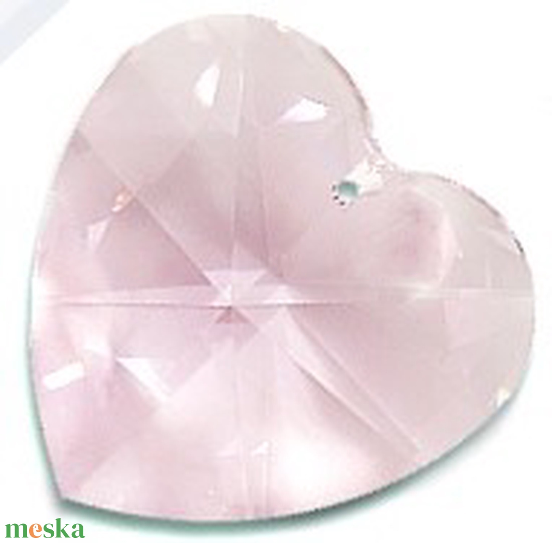 Swarovski kristály medál: SWM szív (6228) 28mm-es több színben - kellékek & szerszámok - gyöngyfűzés kellékek - swarovski kristályok - Meska.hu
