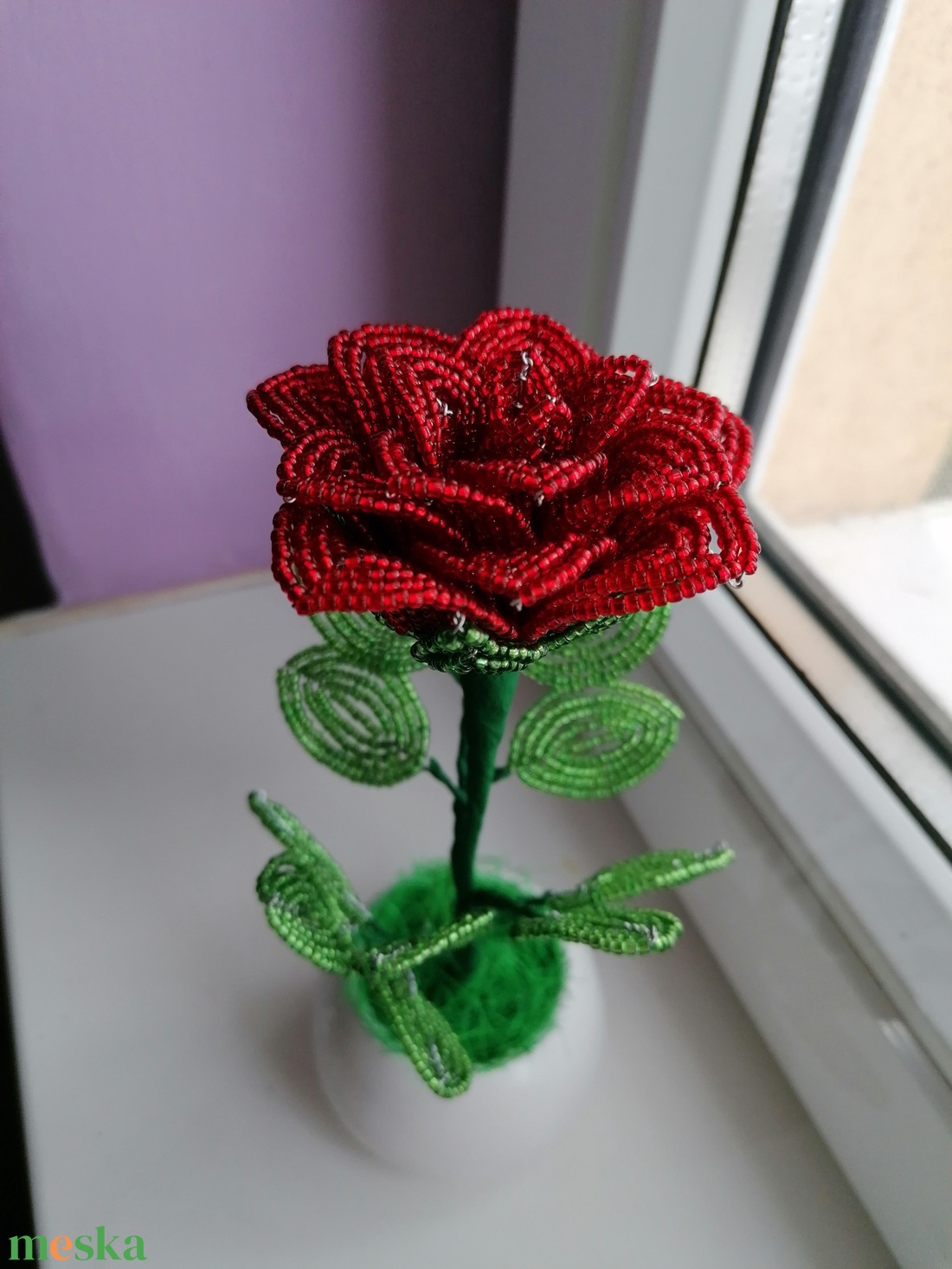 Gyöngyből készült rózsa - otthon & életmód - dekoráció - virágdísz és tartó - csokor & virágdísz - Meska.hu