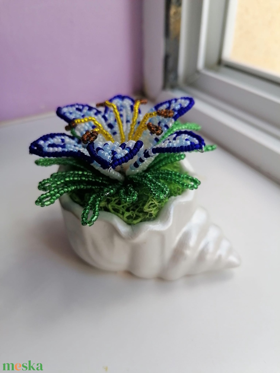 Liliom csigaházban  - otthon & életmód - dekoráció - virágdísz és tartó - csokor & virágdísz - Meska.hu