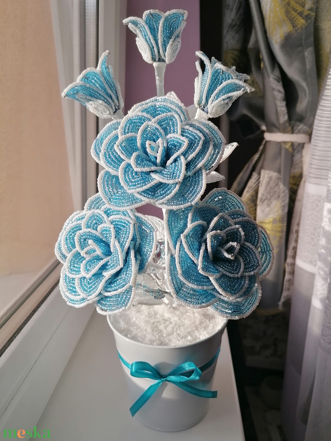 Gyöngyből készült kék rózsa - otthon & életmód - dekoráció - virágdísz és tartó - csokor & virágdísz - Meska.hu
