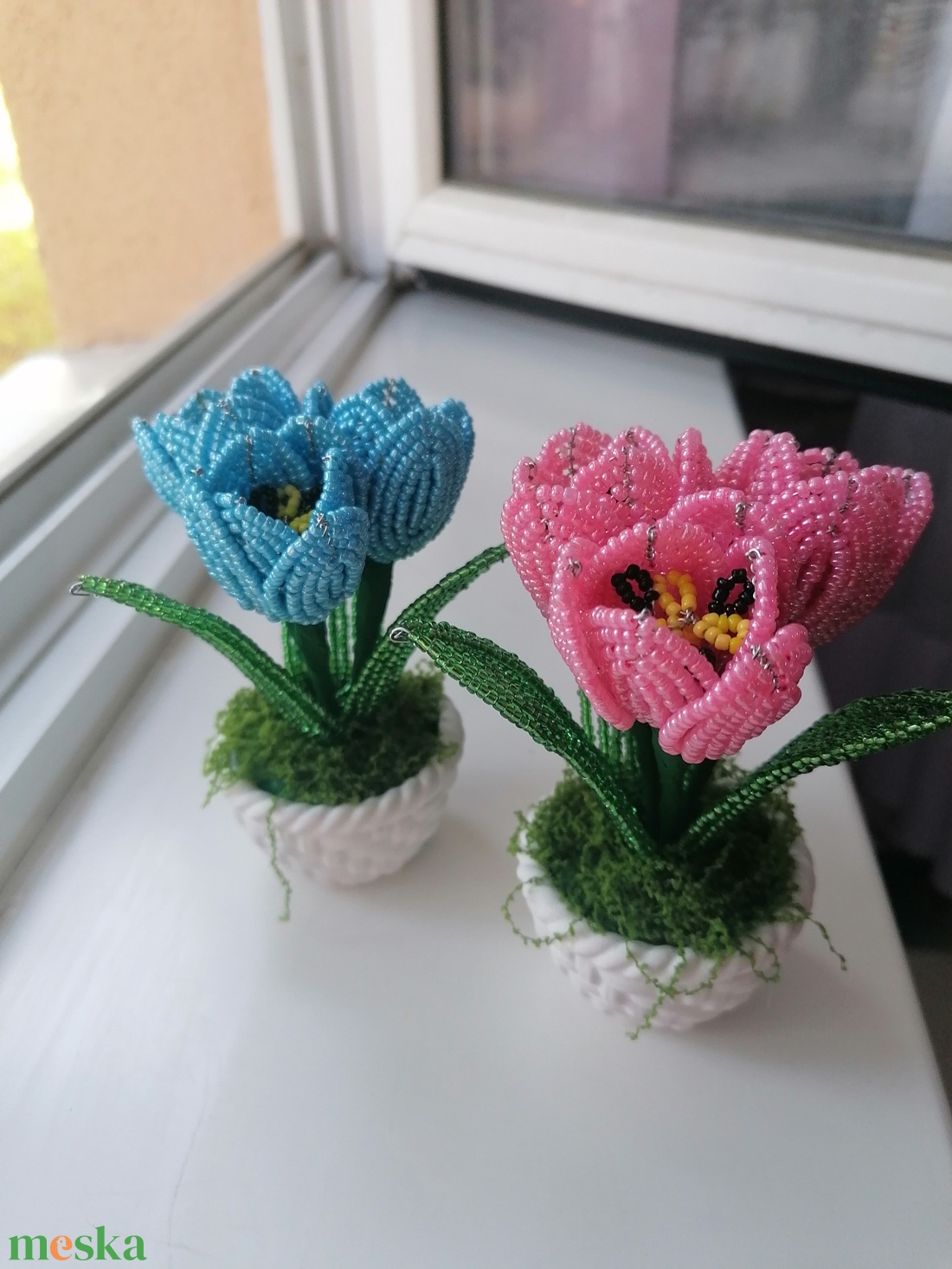 Gyöngyből készült kis tulipánok - otthon & életmód - dekoráció - virágdísz és tartó - csokor & virágdísz - Meska.hu Gyöngyből készült kis tulipánok - otthon & életmód - dekoráció - virágdísz és tartó - csokor & virágdísz - Meska.hu
