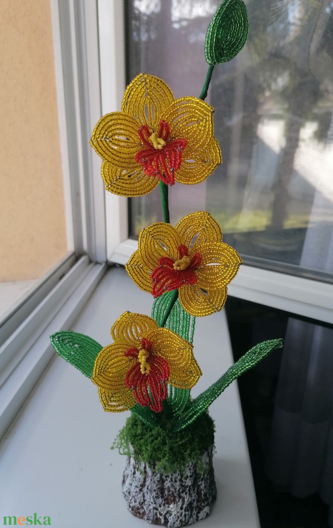 Gyöngyből készült orchidea - otthon & életmód - dekoráció - virágdísz és tartó - csokor & virágdísz - Meska.hu